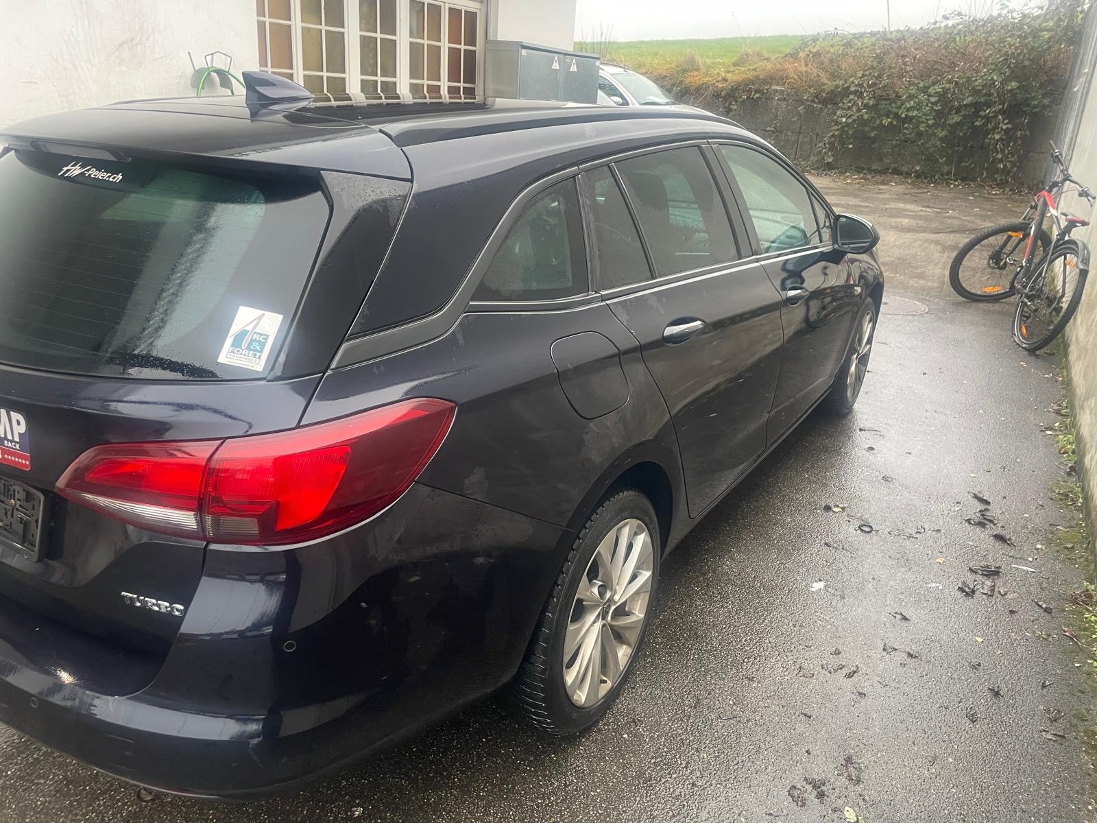 OPEL Astra Sports Tourer 1.4i Turbo Enjoy Automatic-image-6