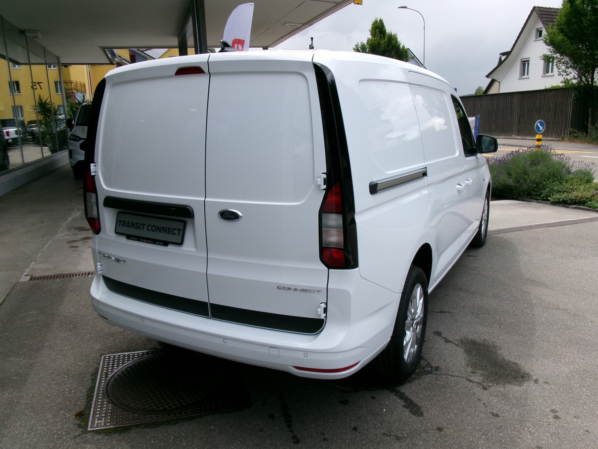 FORD Grand Transit Connect Kasten 2.0 EcoBlue Limited-showroom-element-3