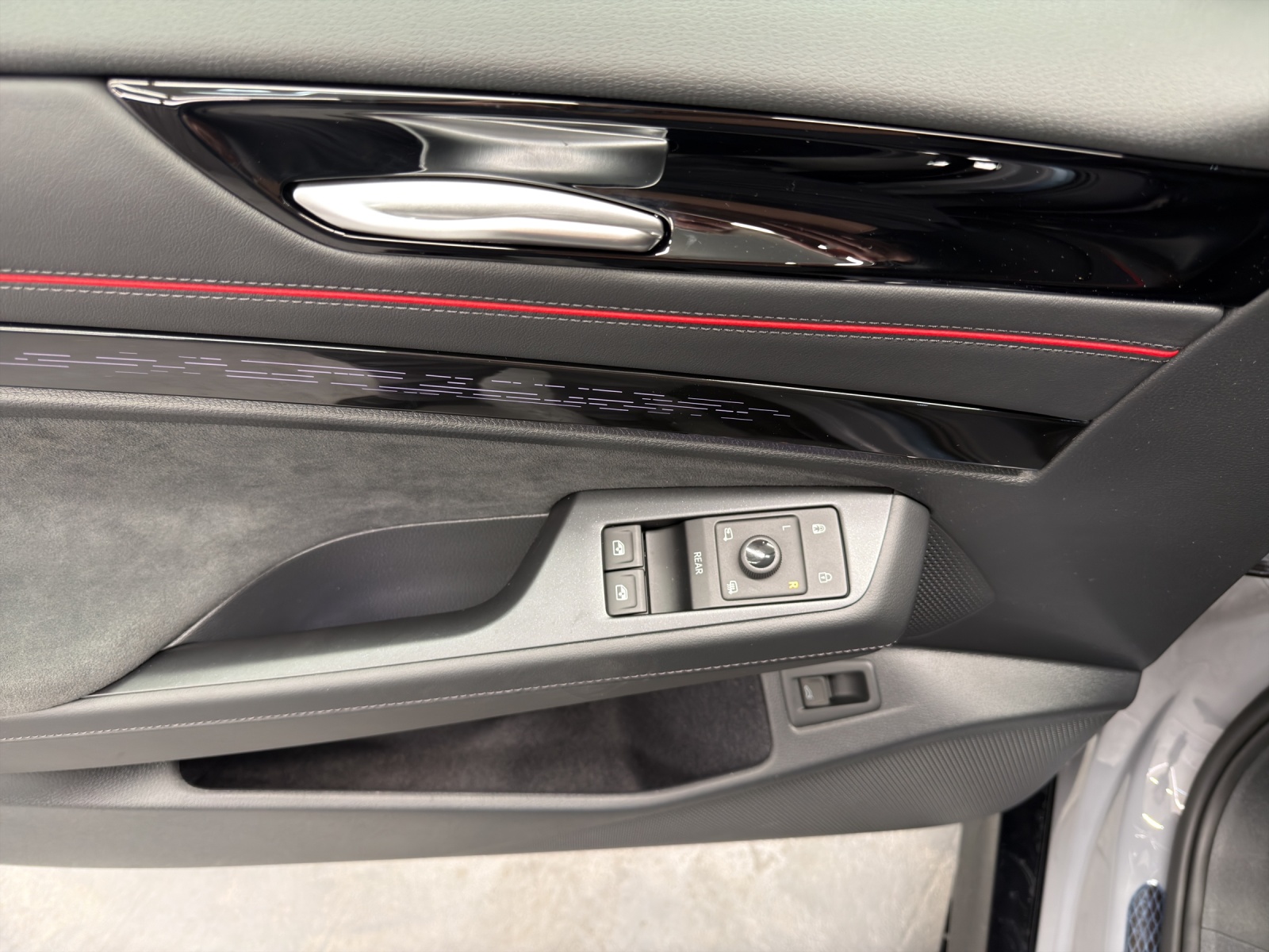VW ID.7 Tourer GTX United 4motion-image-14