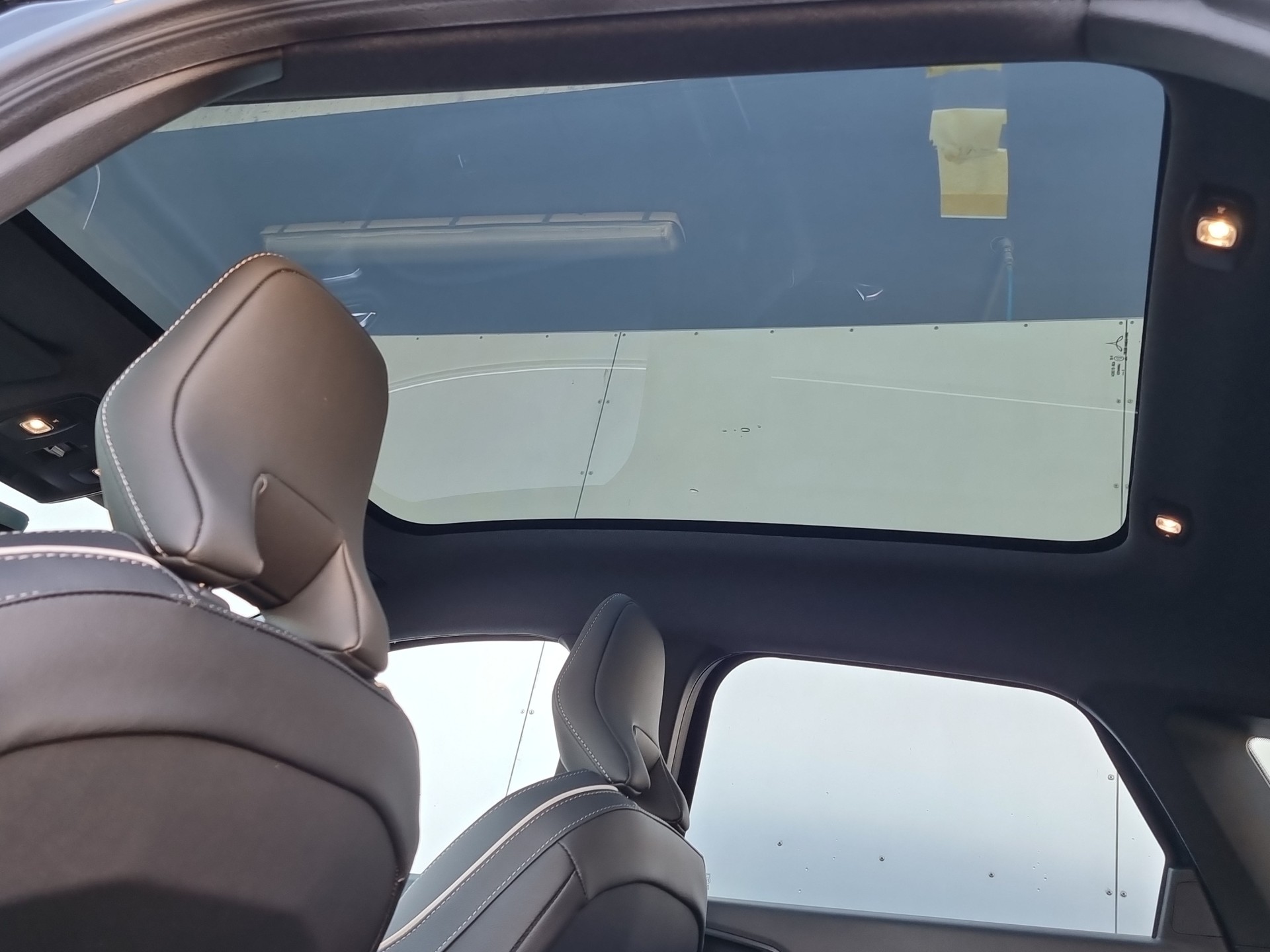 MITSUBISHI Grandis 1.8 HEV Instyle-image-12
