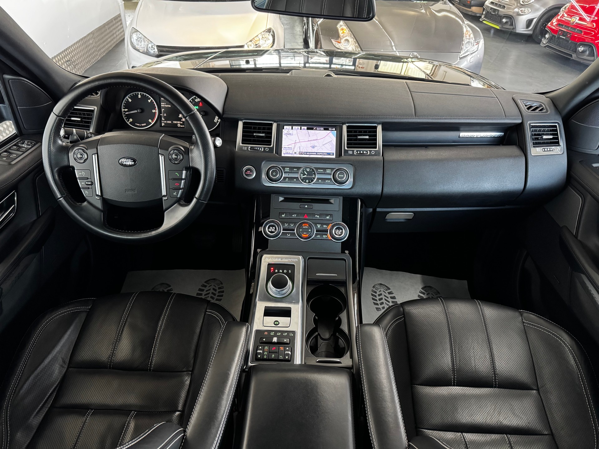 LAND ROVER Range Rover Sport 3.0 TDV6 HSE Automatic-image-16