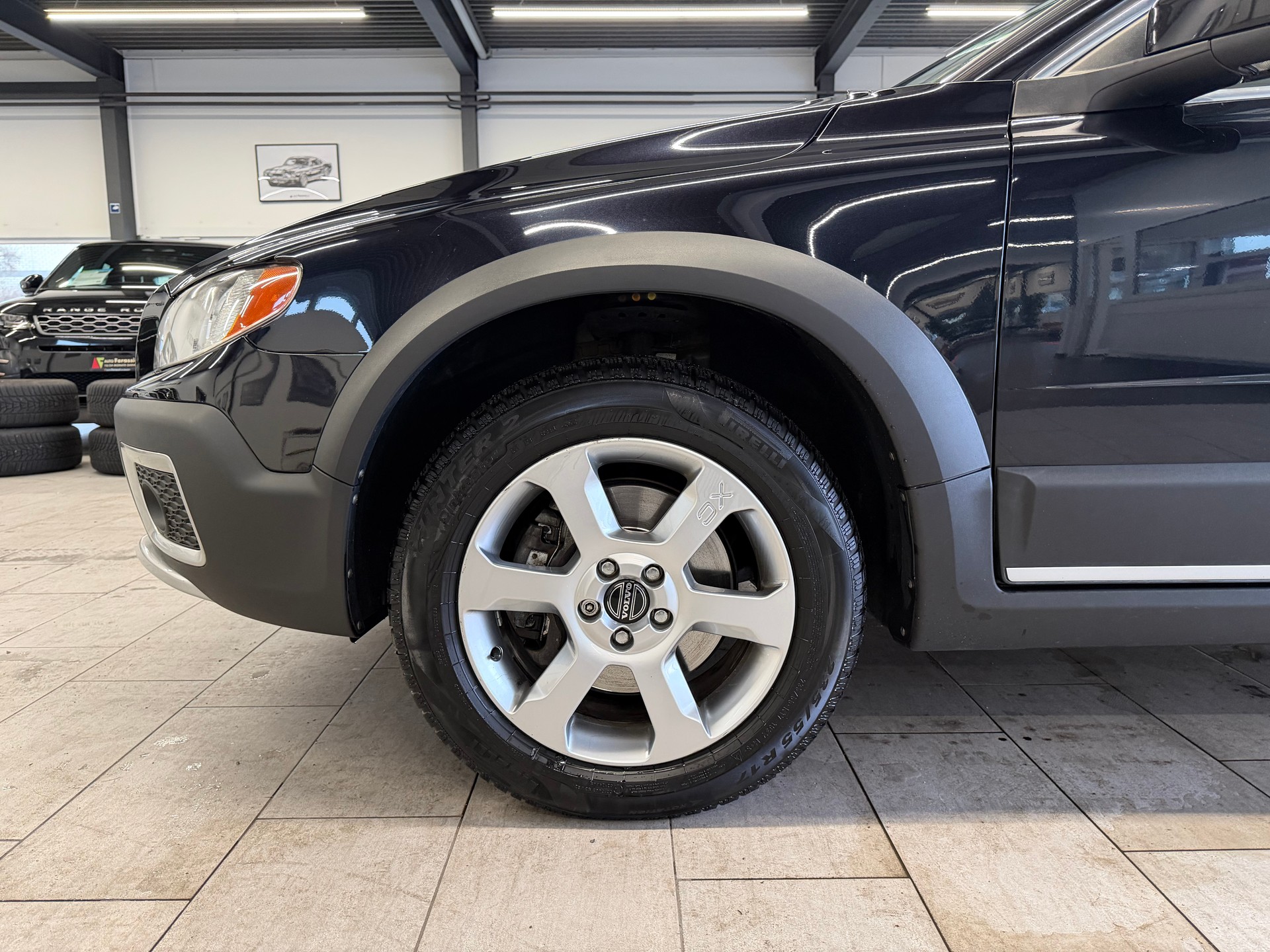 VOLVO XC70 2.4D AWD Momentum Geartronic-image-16