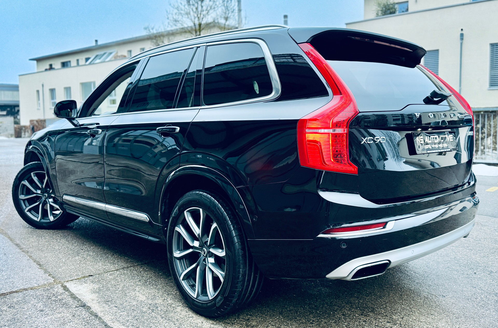 VOLVO XC90 D5 AWD Inscription Geartronic-image-26