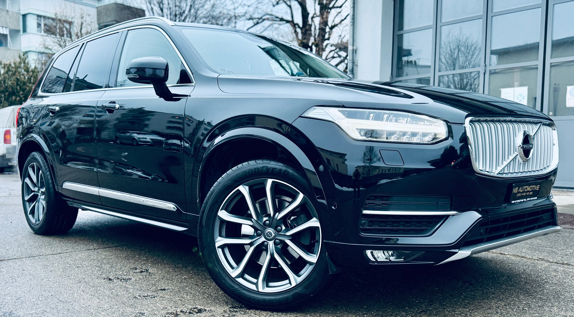 VOLVO XC90 D5 AWD Inscription Geartronic-image-25