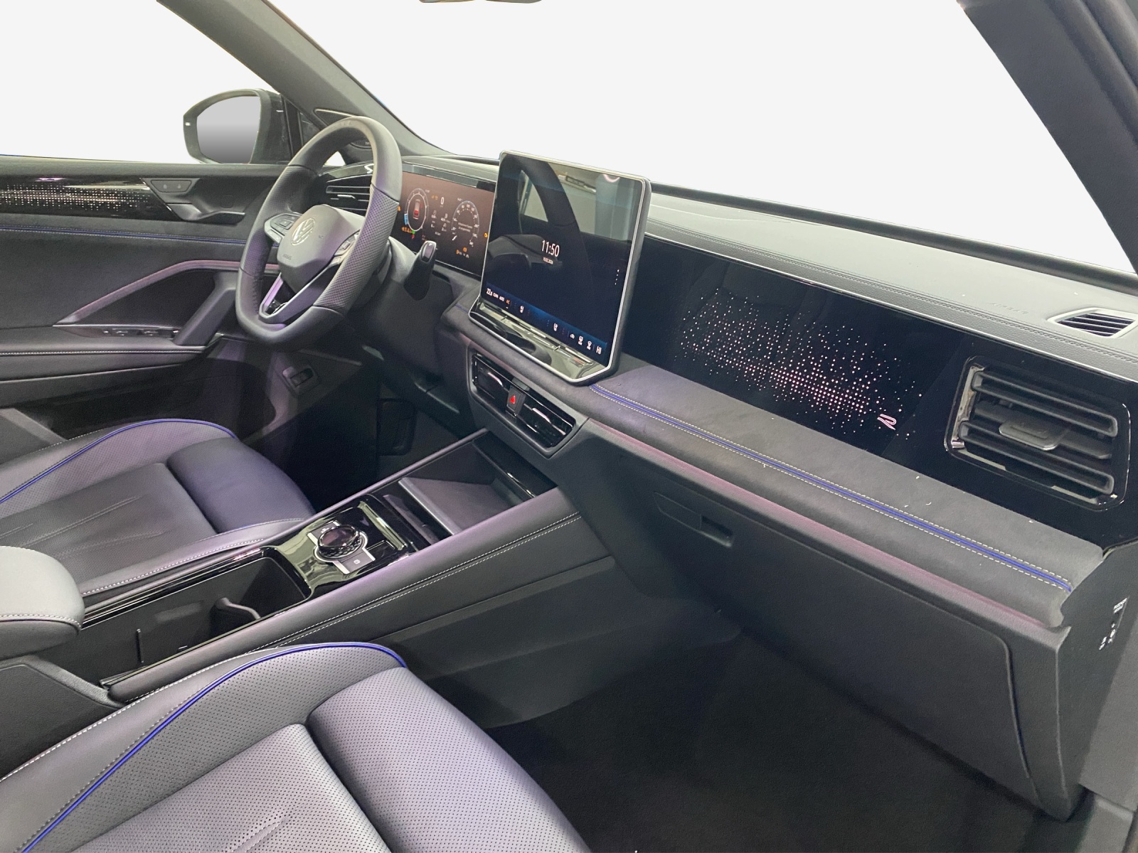 VW Tiguan 2.0 TSI DSG R-Line 4Motion-image-13