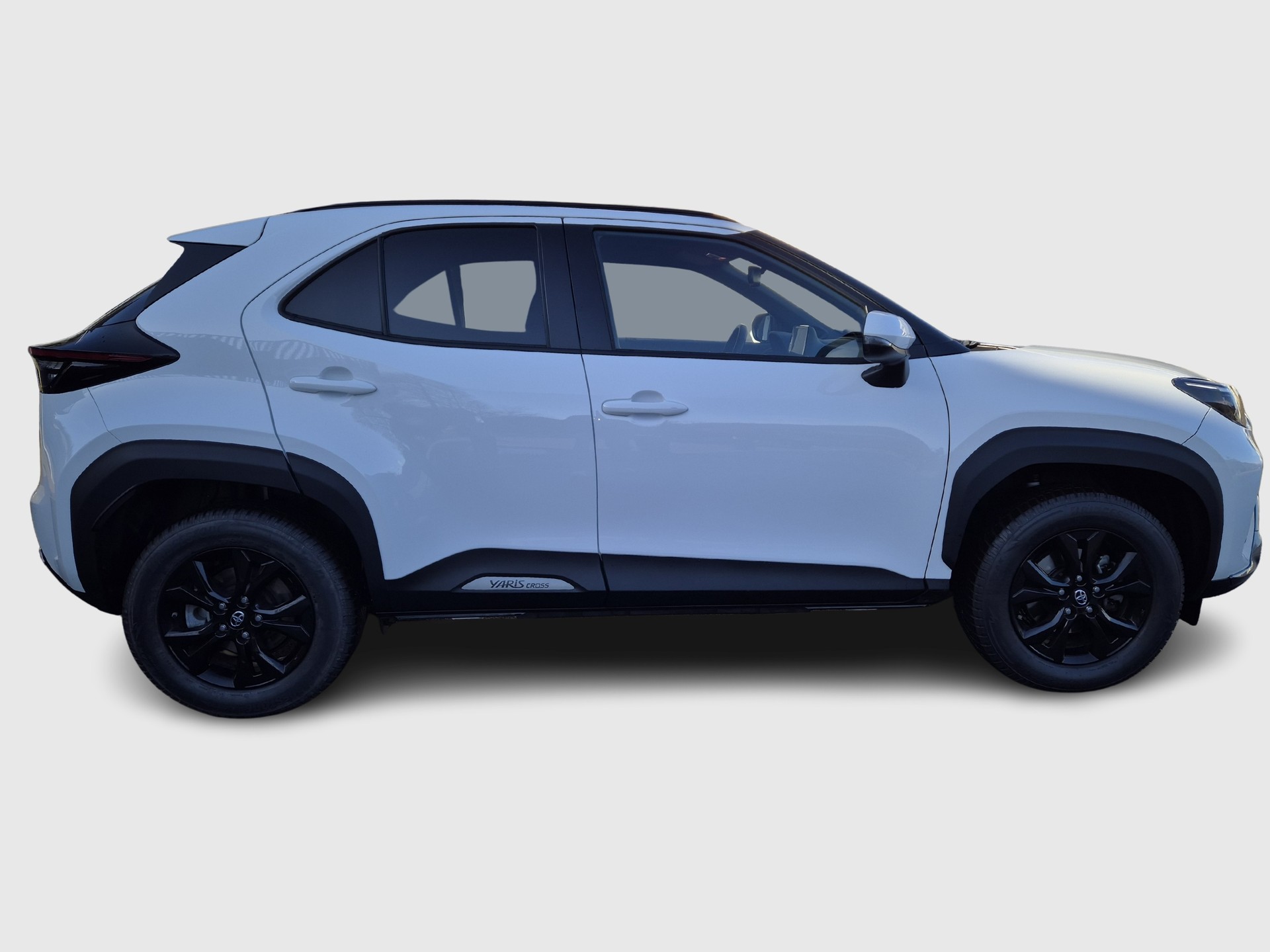 TOYOTA Yaris Cross 1.5 Adventure e-CVT AWDi-image-5