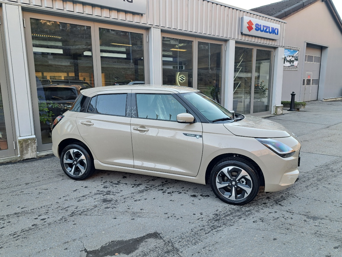 SUZUKI Swift 1.2 Sakura Top Hybrid 4x4-image-4