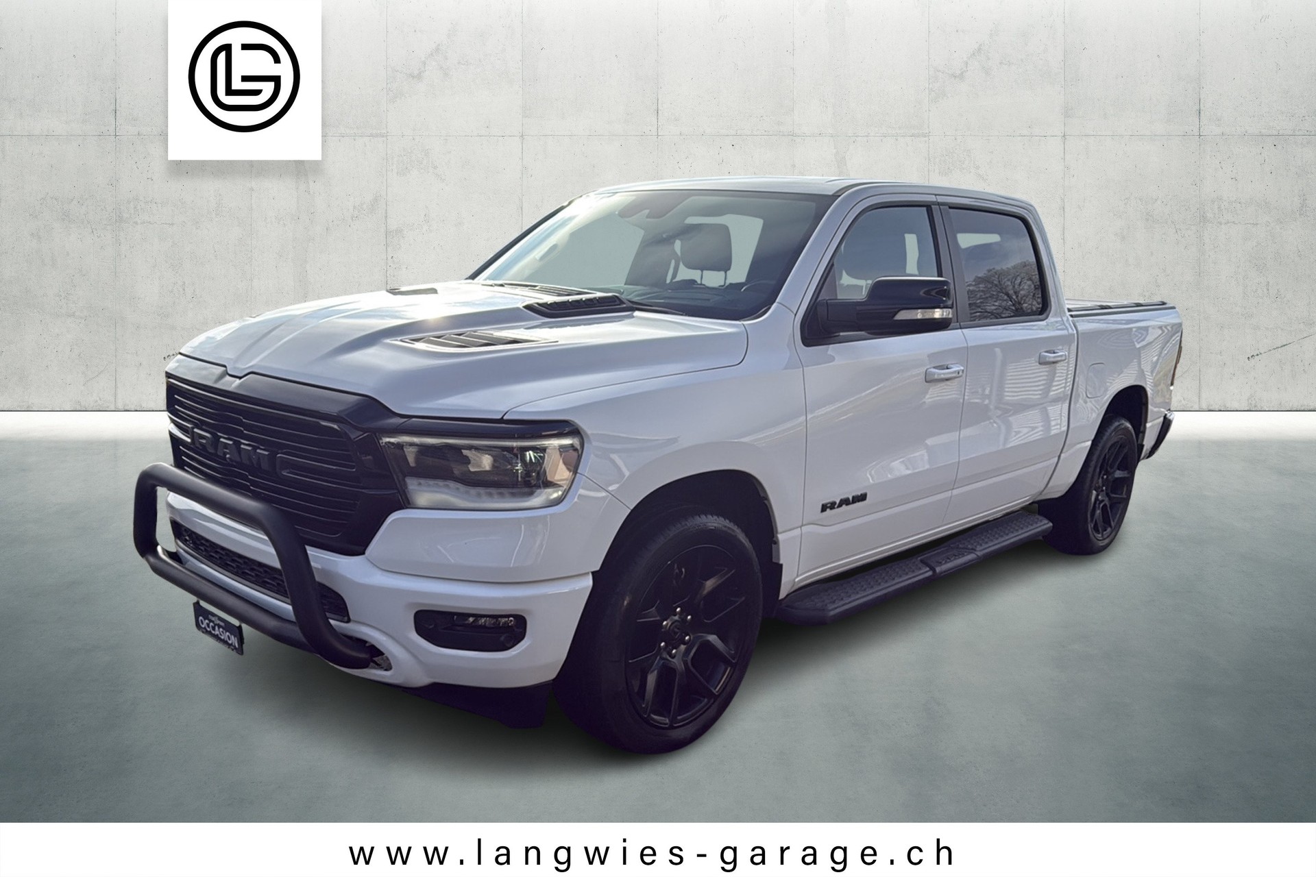 DODGE RAM 1500 Sport
