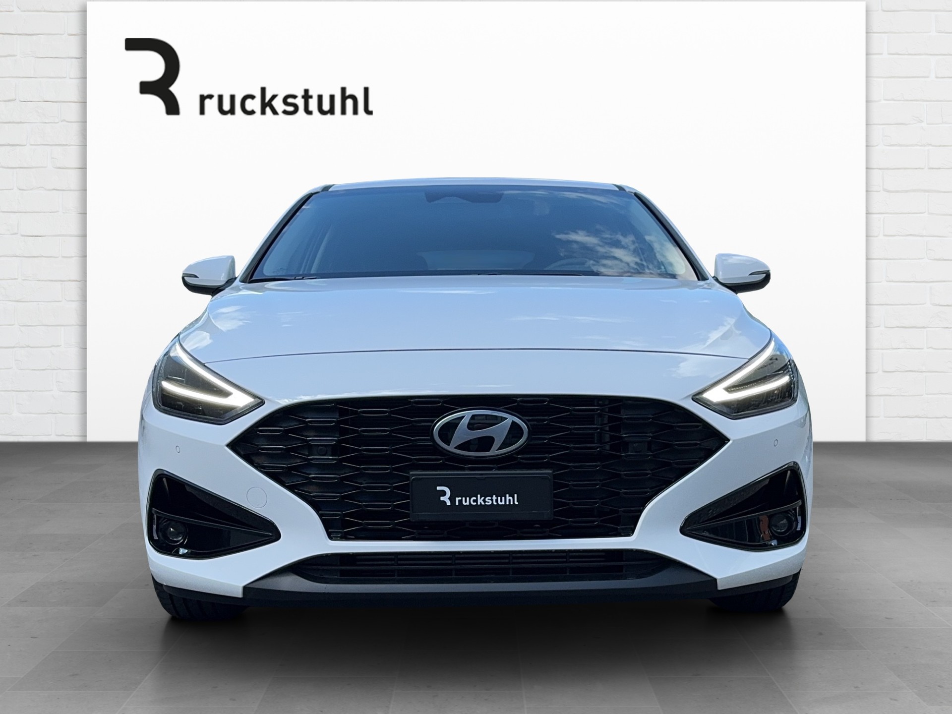 HYUNDAI i30 1.5 T-GDi Amplia-image-1