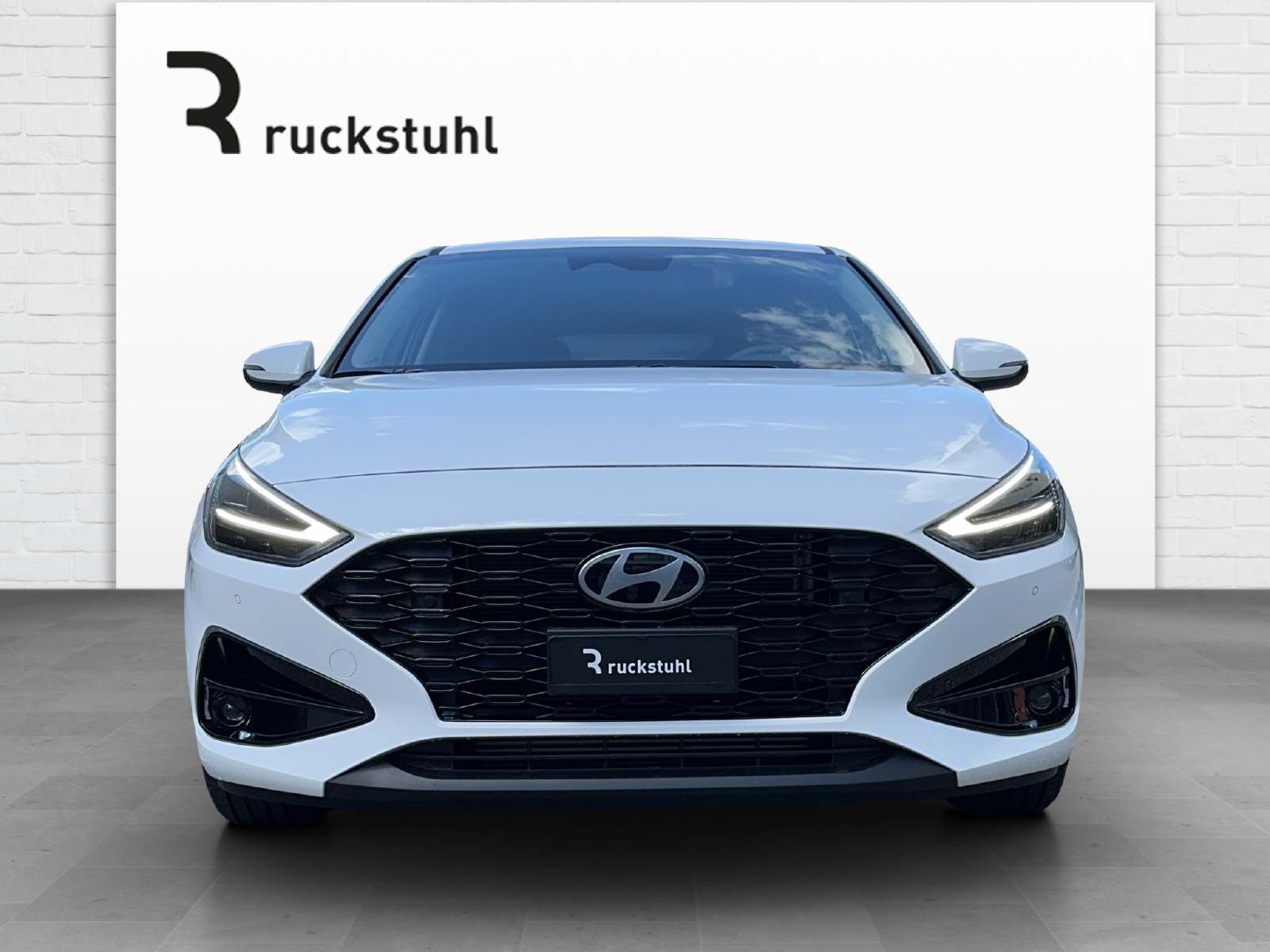 HYUNDAI i30 1.5 T-GDi Amplia-image-1