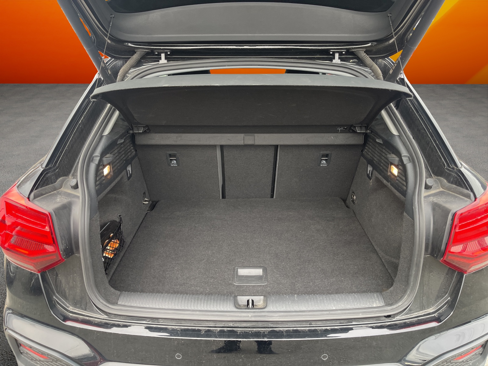 AUDI Q2 35 TFSI S-tronic-image-12