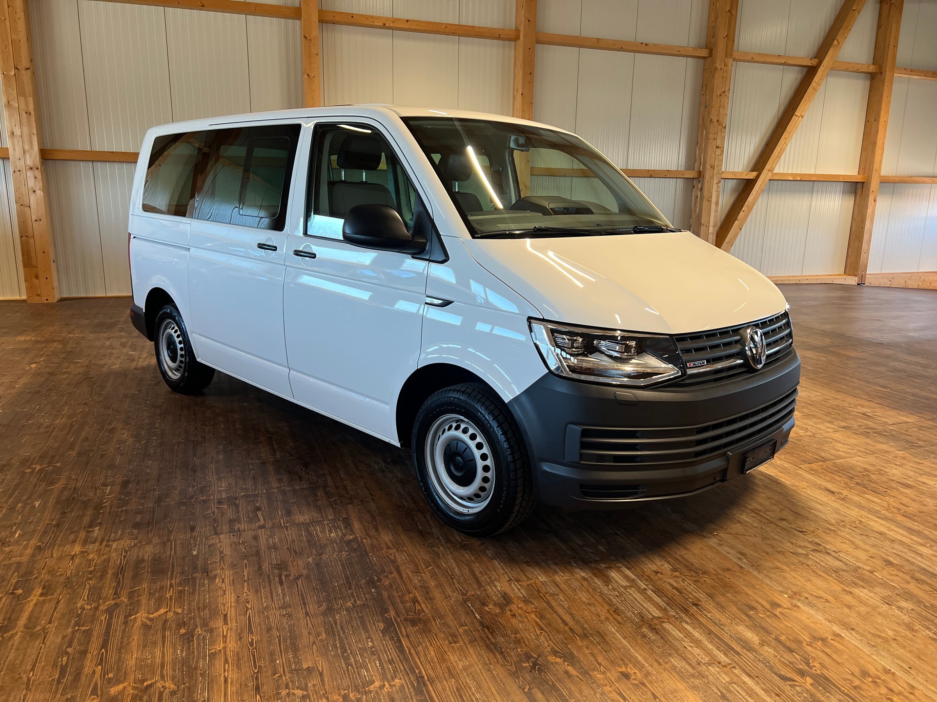 VW T6 2.0 TDI 4Motion DSG-image-2