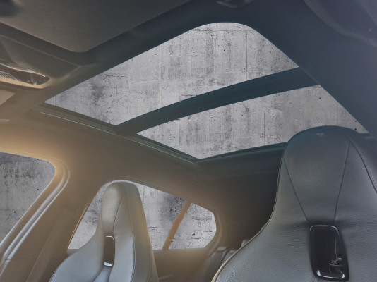 BMW M135i xDrive-image-13