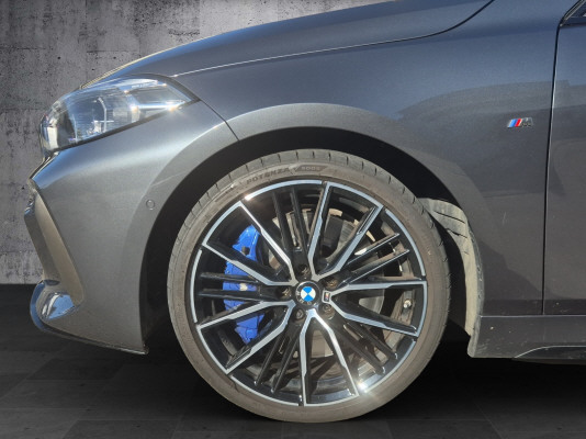 BMW M135i xDrive-image-12