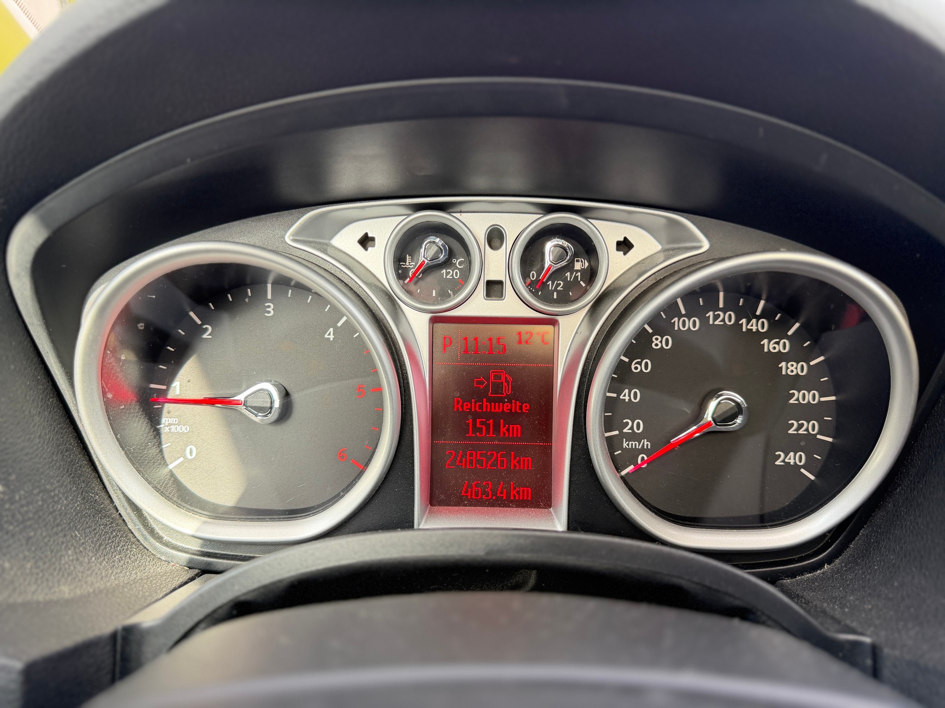 FORD C-Max 2.0 TDCi Titanium PowerShift Automat Panorama-image-13