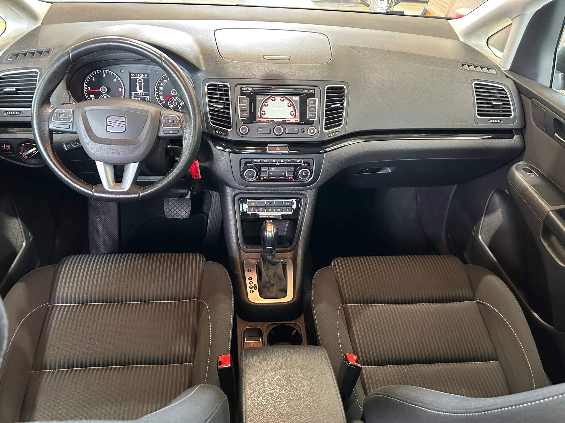 SEAT Alhambra 2.0 TDI Style Eco DSG-image-5