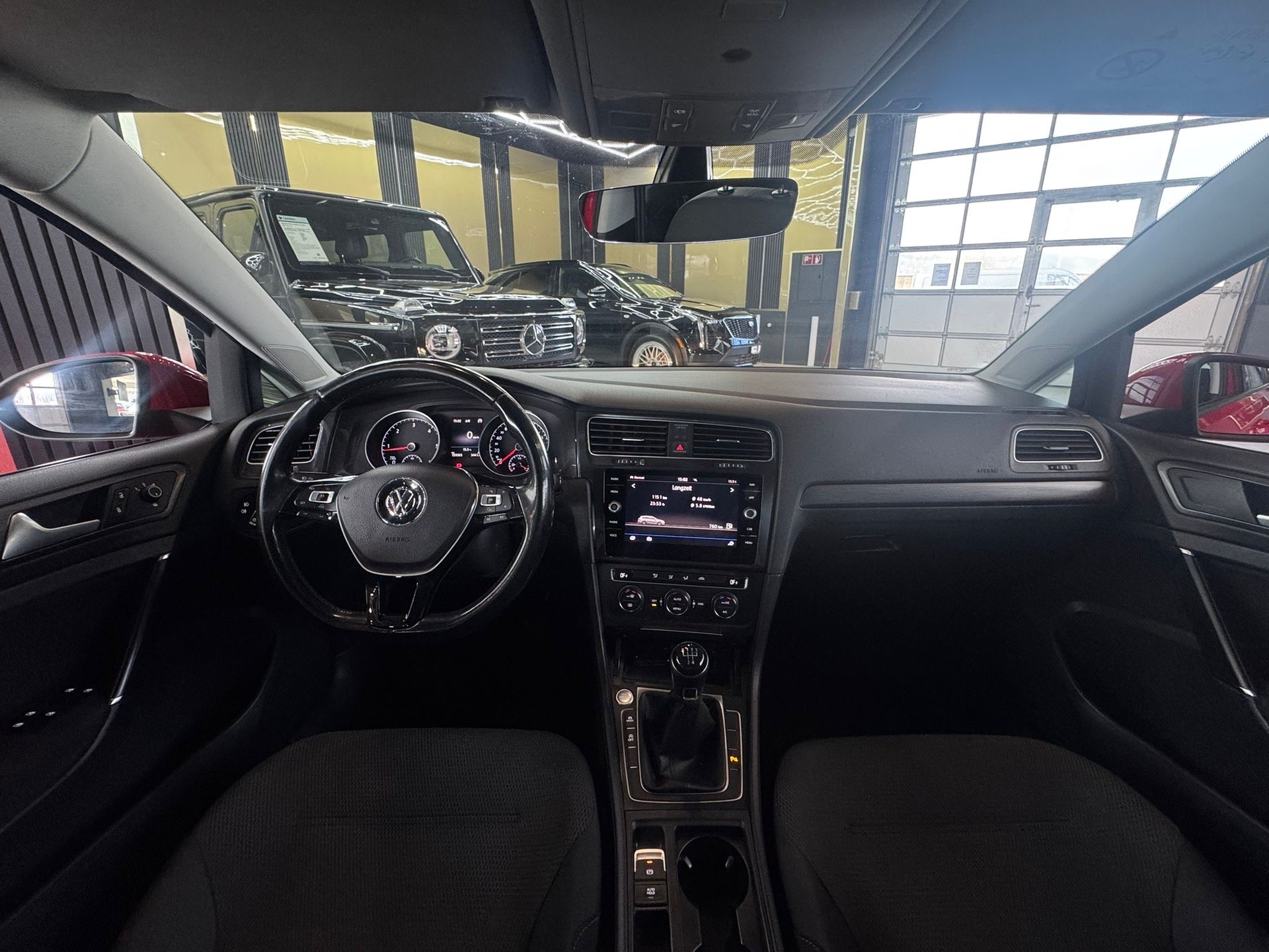 VW Golf Variant 1.6 TDI Comfortline-image-12