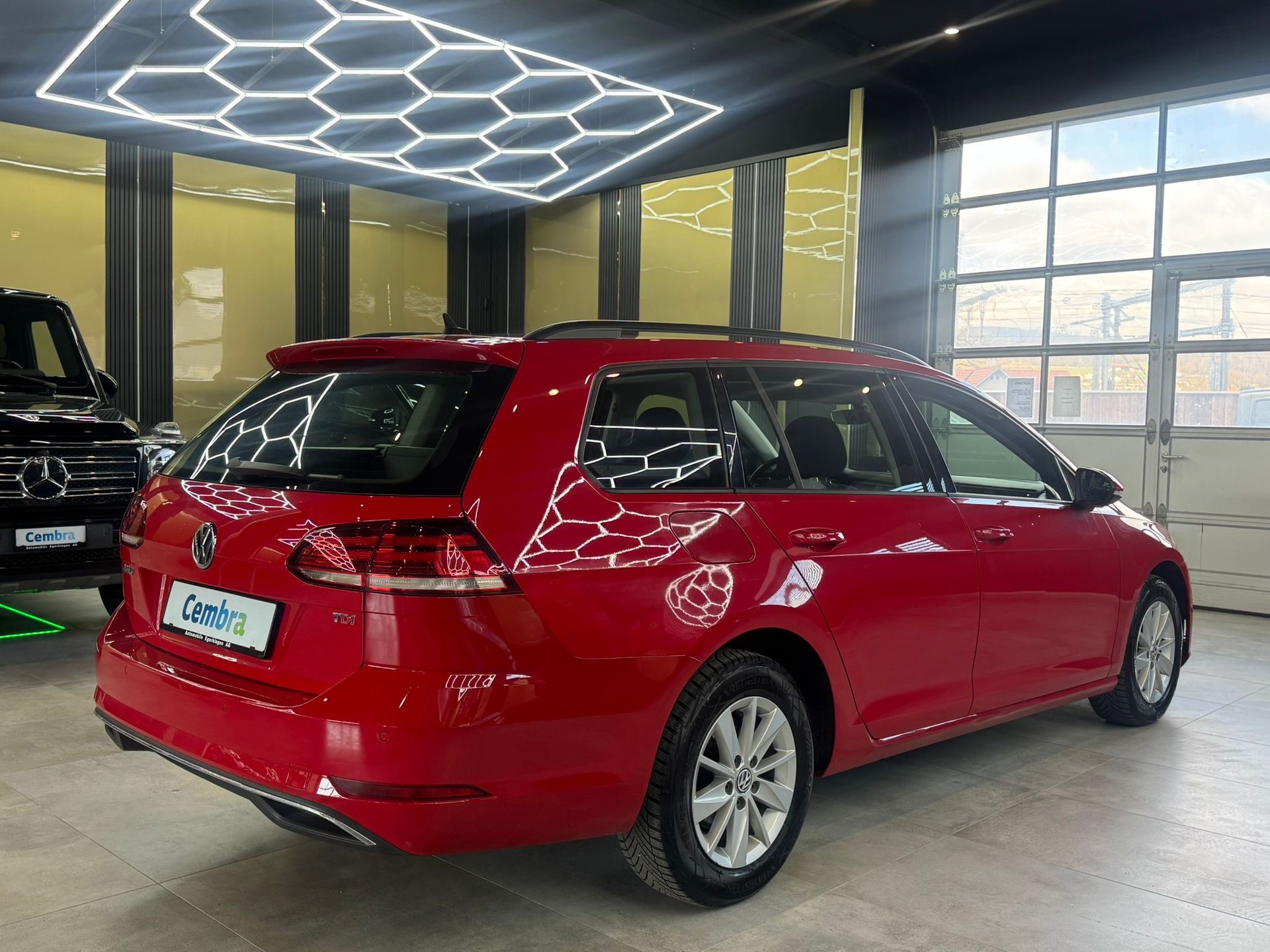 VW Golf Variant 1.6 TDI Comfortline-image-4