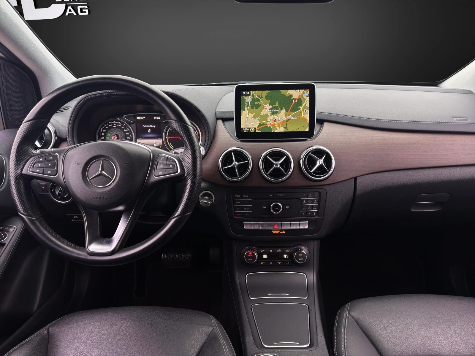 MERCEDES-BENZ B Electric Drive-image-10