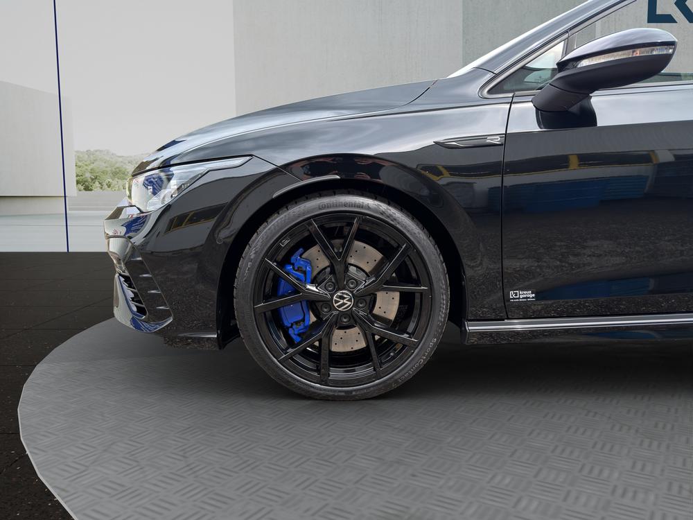 VW Golf 2.0 TSI R DSG 4Motion R Performance-image-11