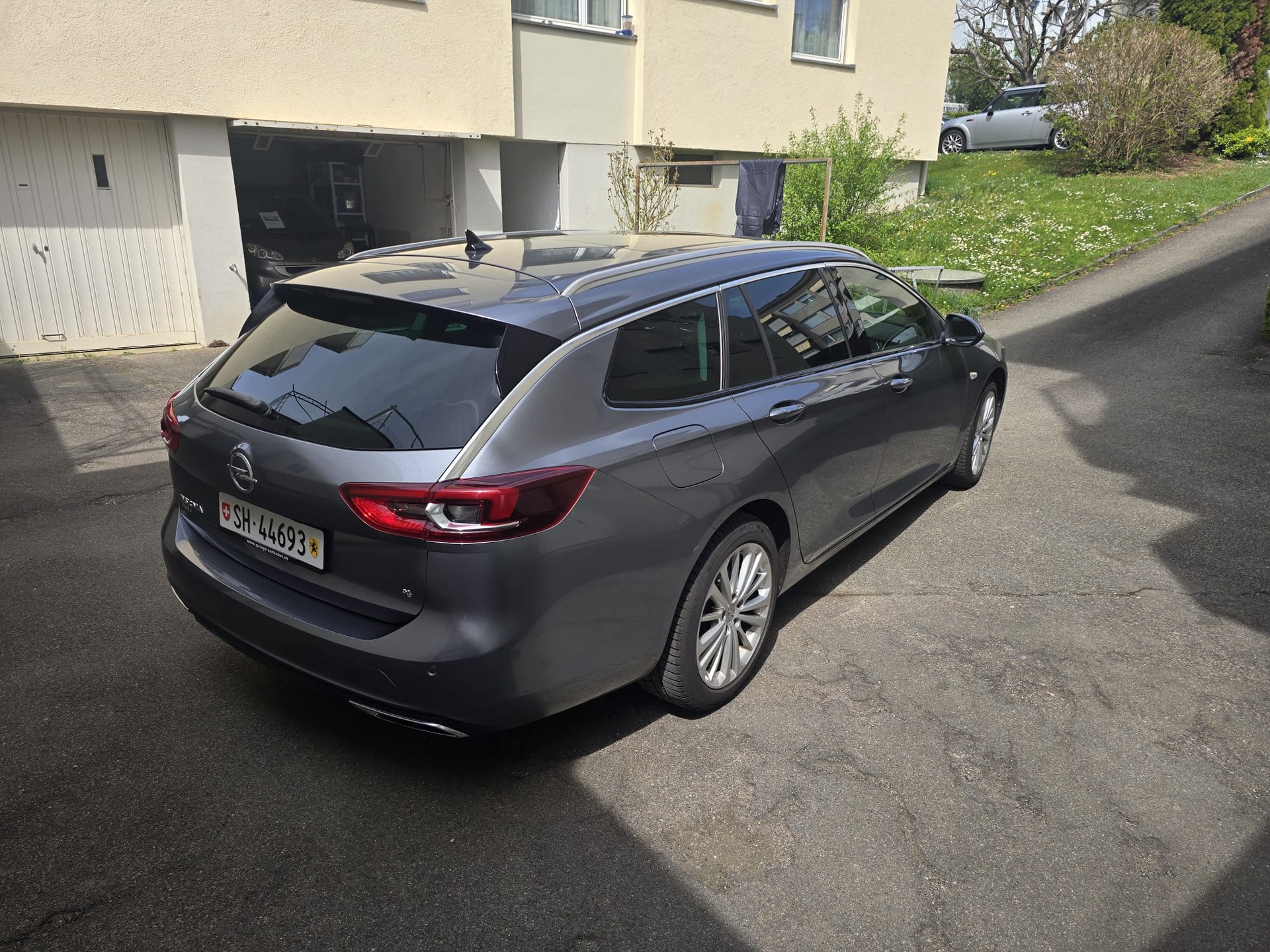 OPEL Insignia 2.0 BiDTI Sports Tourer Excellence 4WD A.-image-13