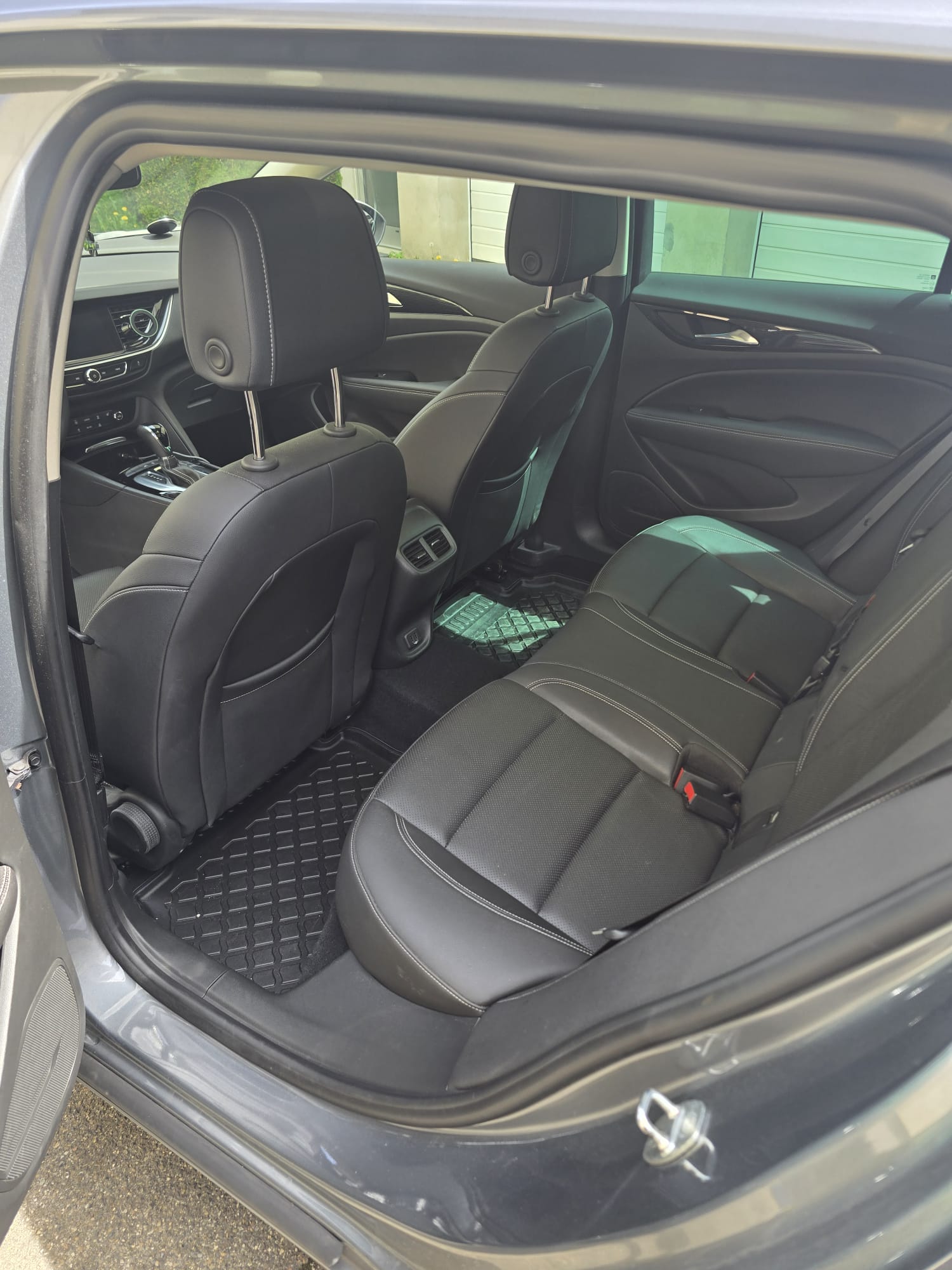 OPEL Insignia 2.0 BiDTI Sports Tourer Excellence 4WD A.-image-5
