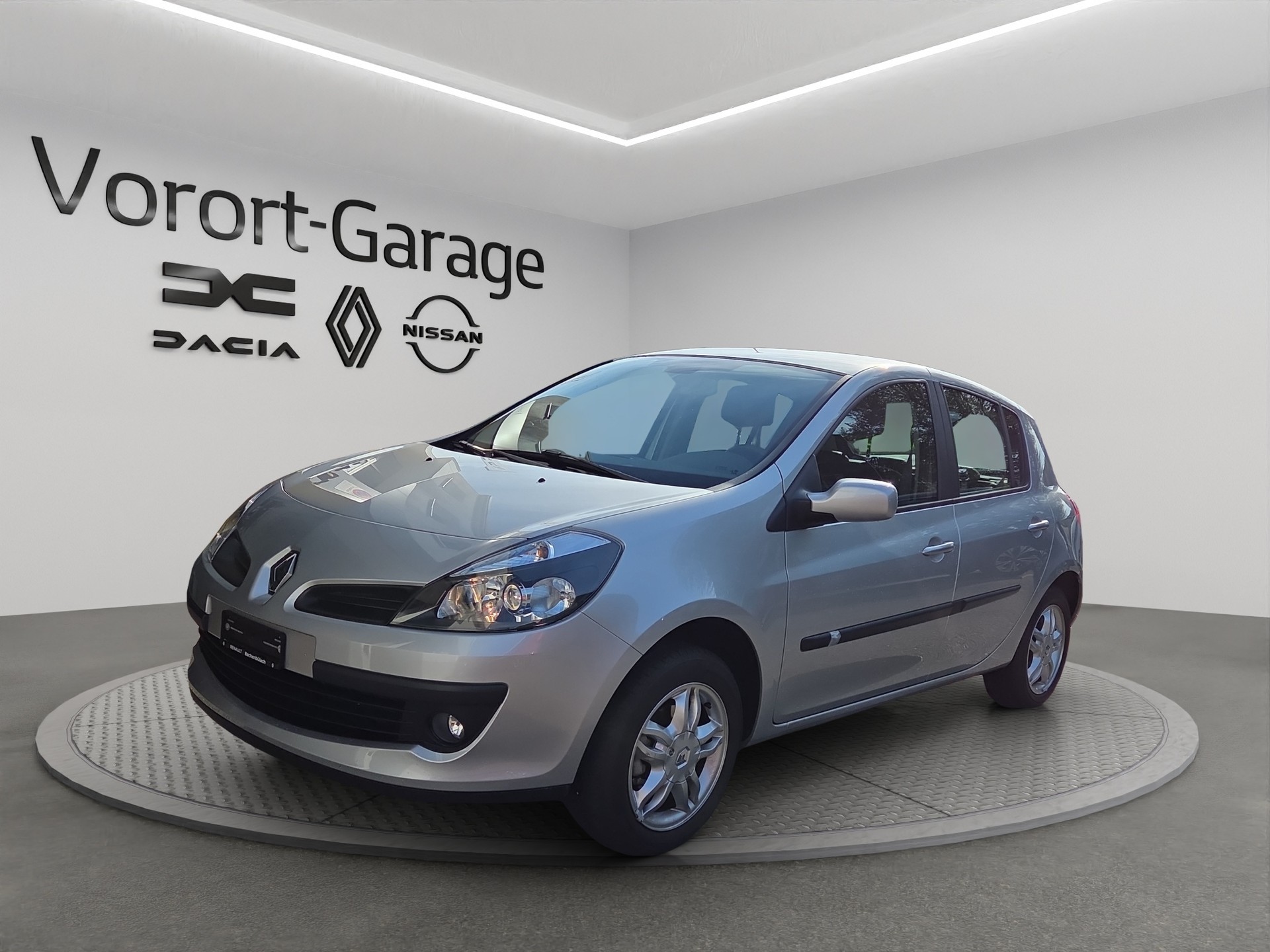 RENAULT Clio 1.6 16V Exception-image-0