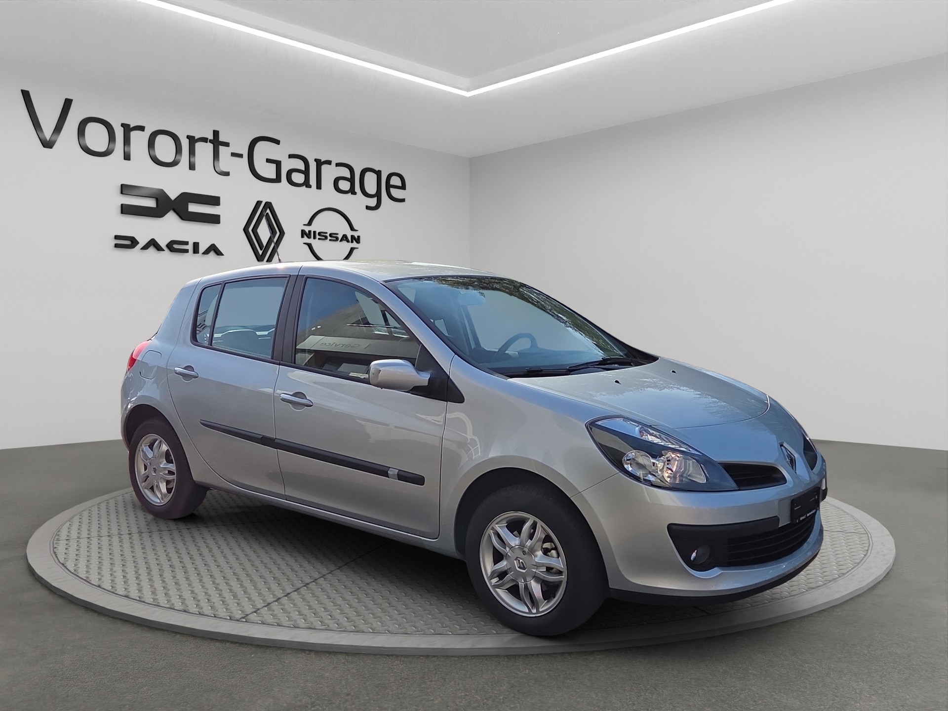 RENAULT Clio 1.6 16V Exception-image-2