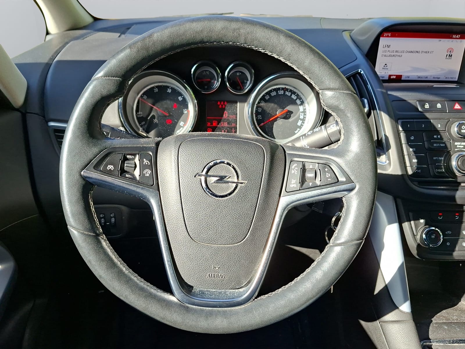 OPEL Zafira Tourer 1.6 CDTi Cosmo-image-14