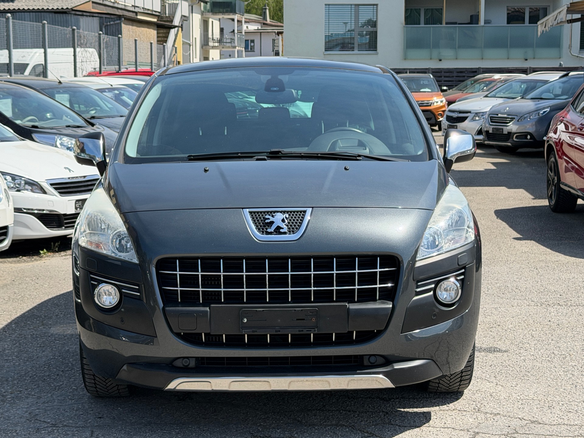 PEUGEOT 3008 1.6 16V T Platinum Tiptronic-image-3