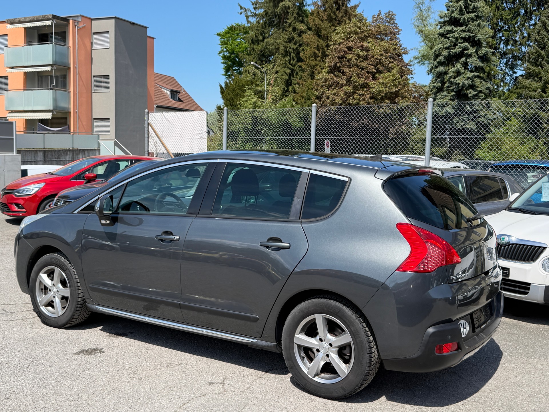 PEUGEOT 3008 1.6 16V T Platinum Tiptronic-image-14