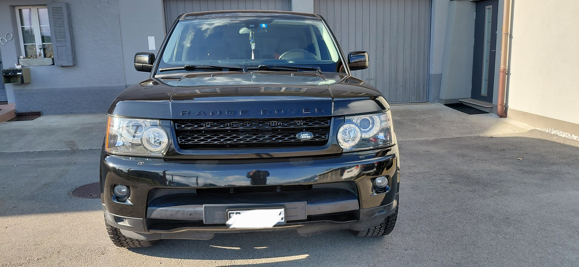 LAND ROVER RANGE ROVER SPORT-image-2
