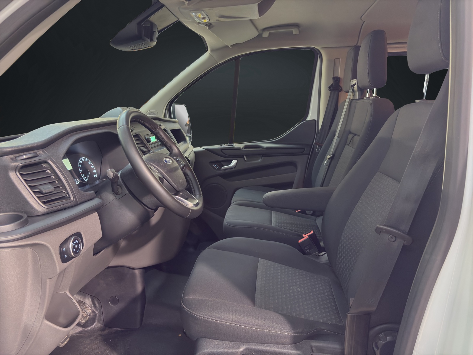 FORD Transit Custom Van 320 L1H1 DK Trend-image-11