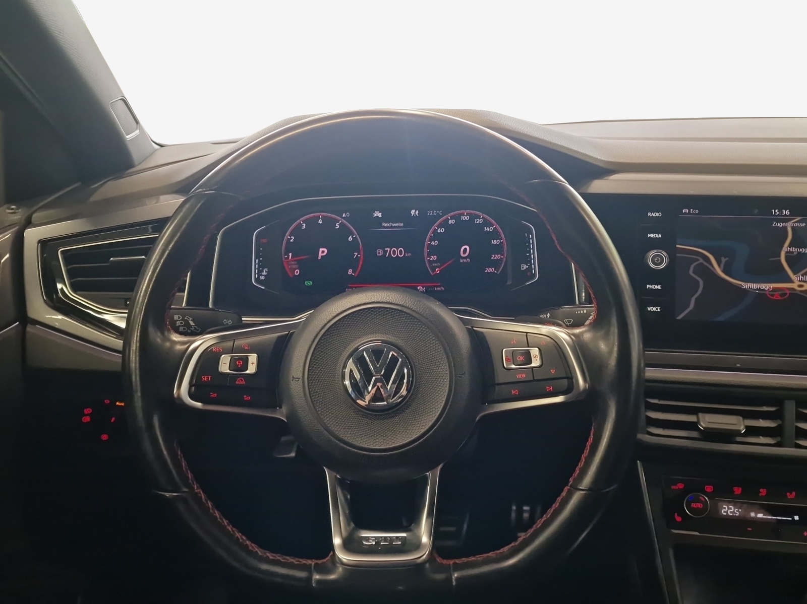 VW Polo 2.0 TSI GTI DSG-image-9