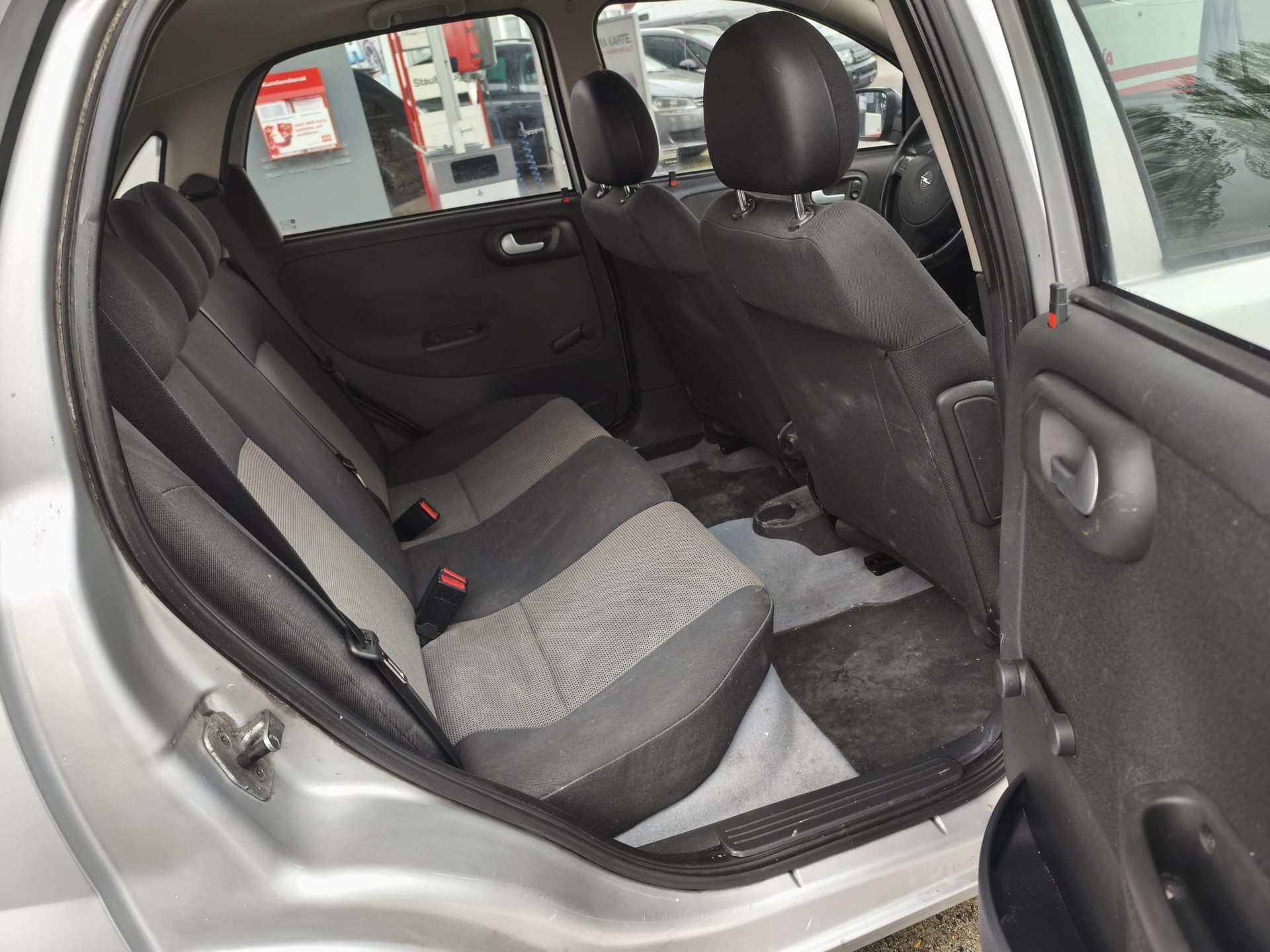 OPEL Corsa 1.4 TP Linea Fresca-image-13