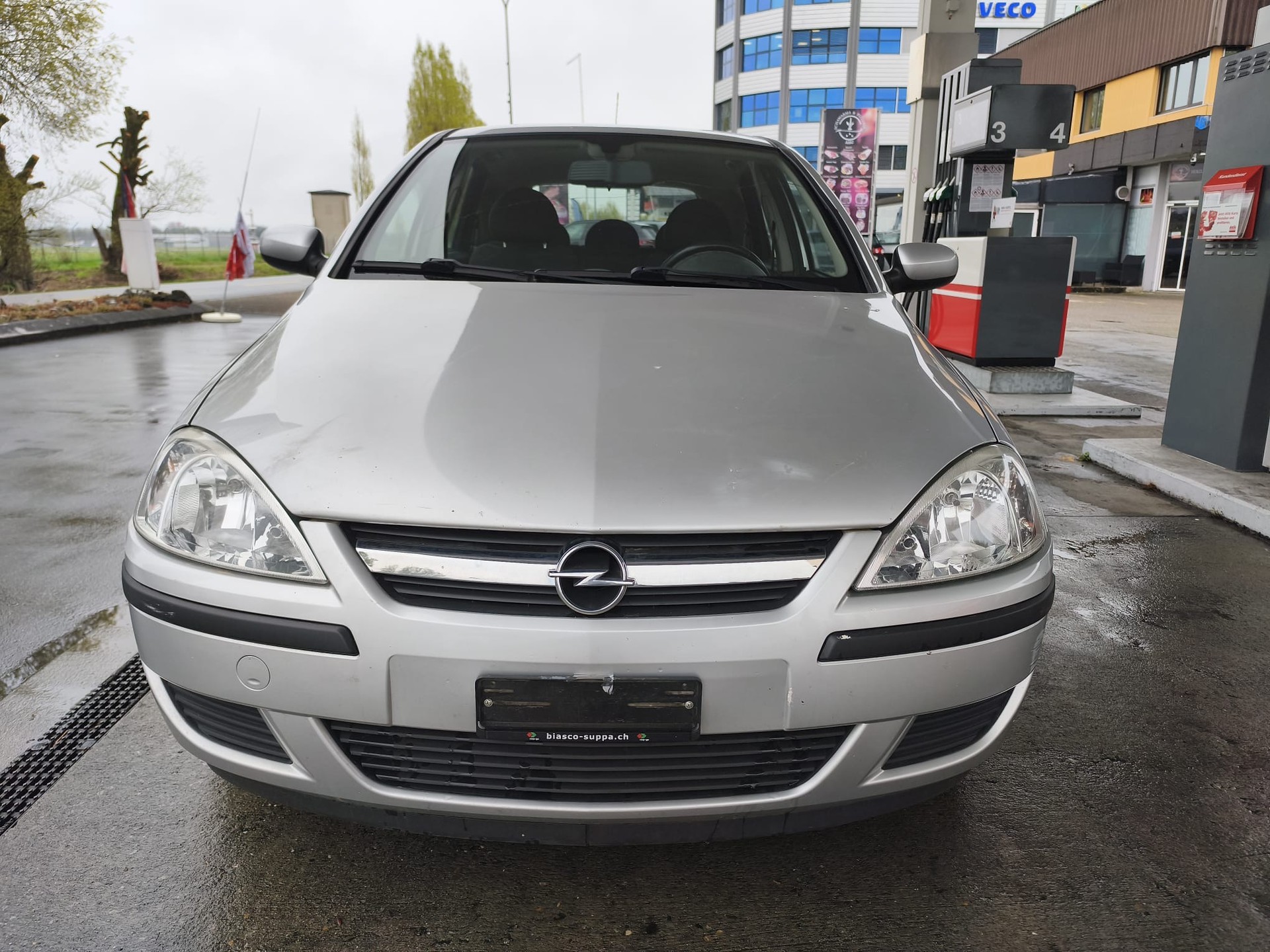 OPEL Corsa 1.4 TP Linea Fresca-image-4