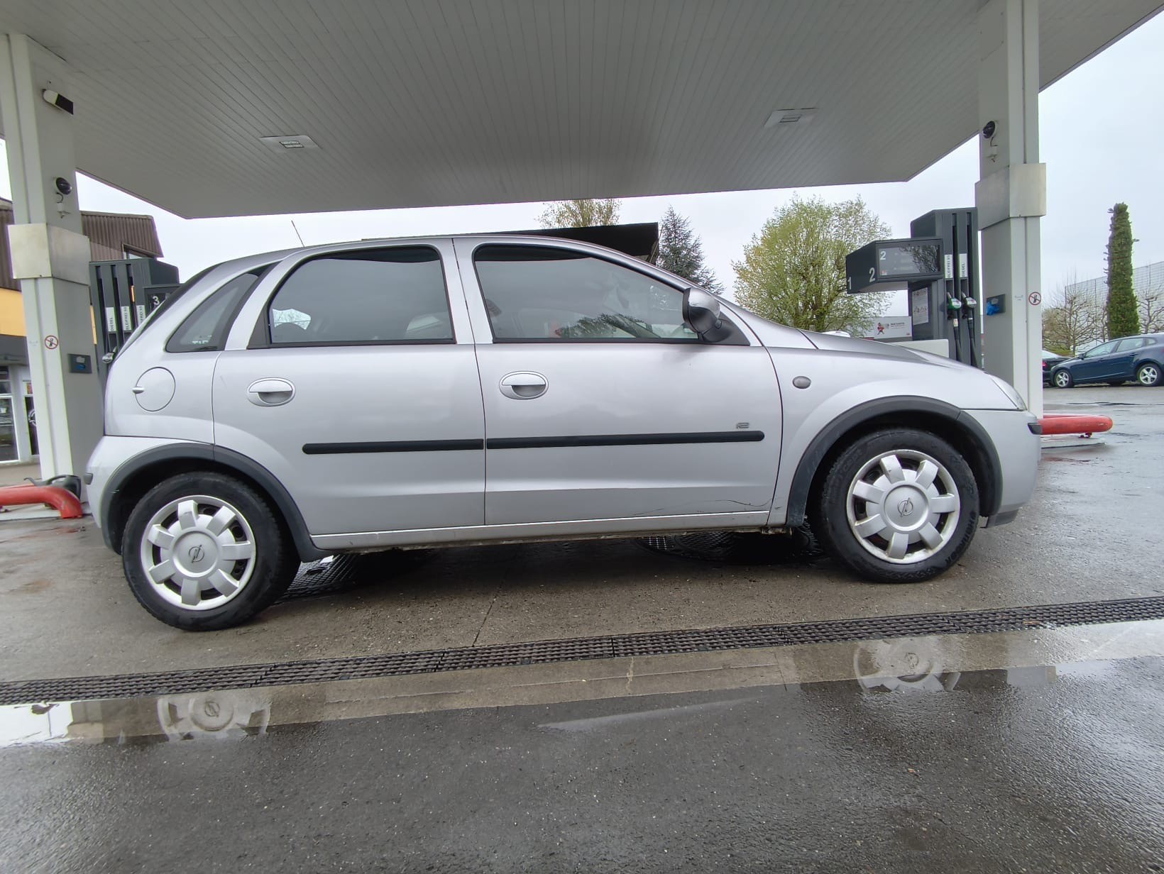 OPEL Corsa 1.4 TP Linea Fresca-image-6