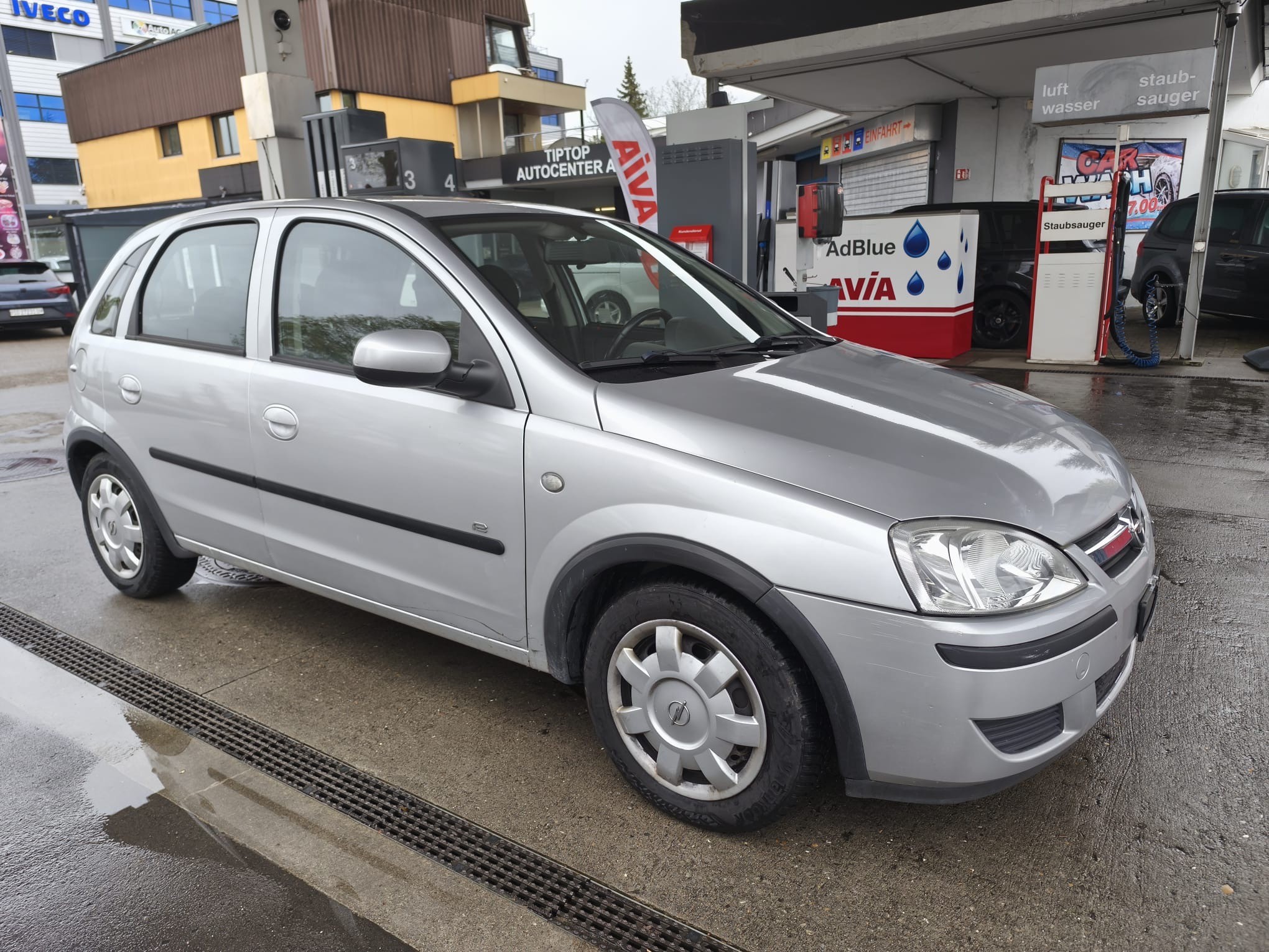 Car photo