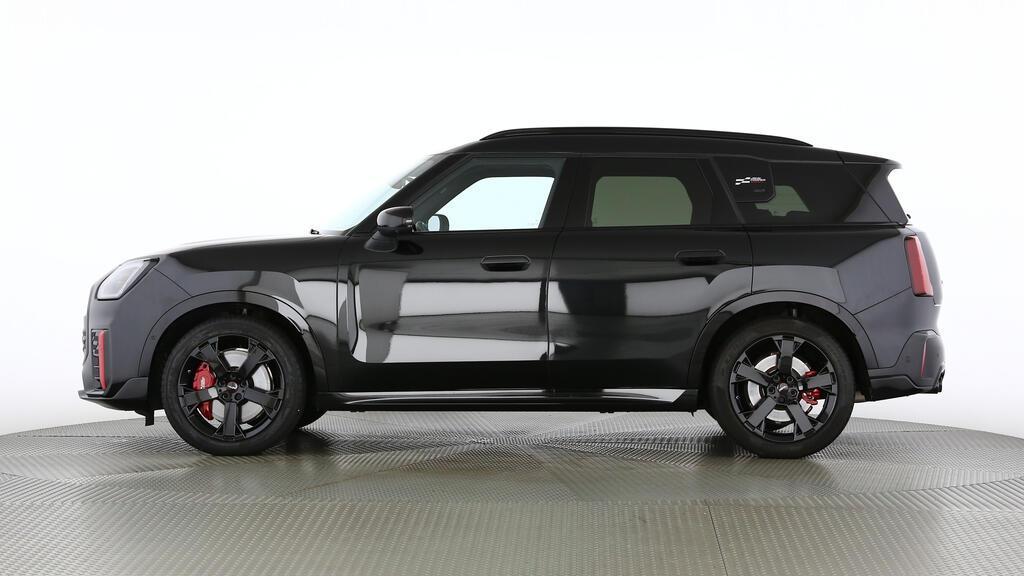 MINI John Cooper Works Countryman ALL4-image-1
