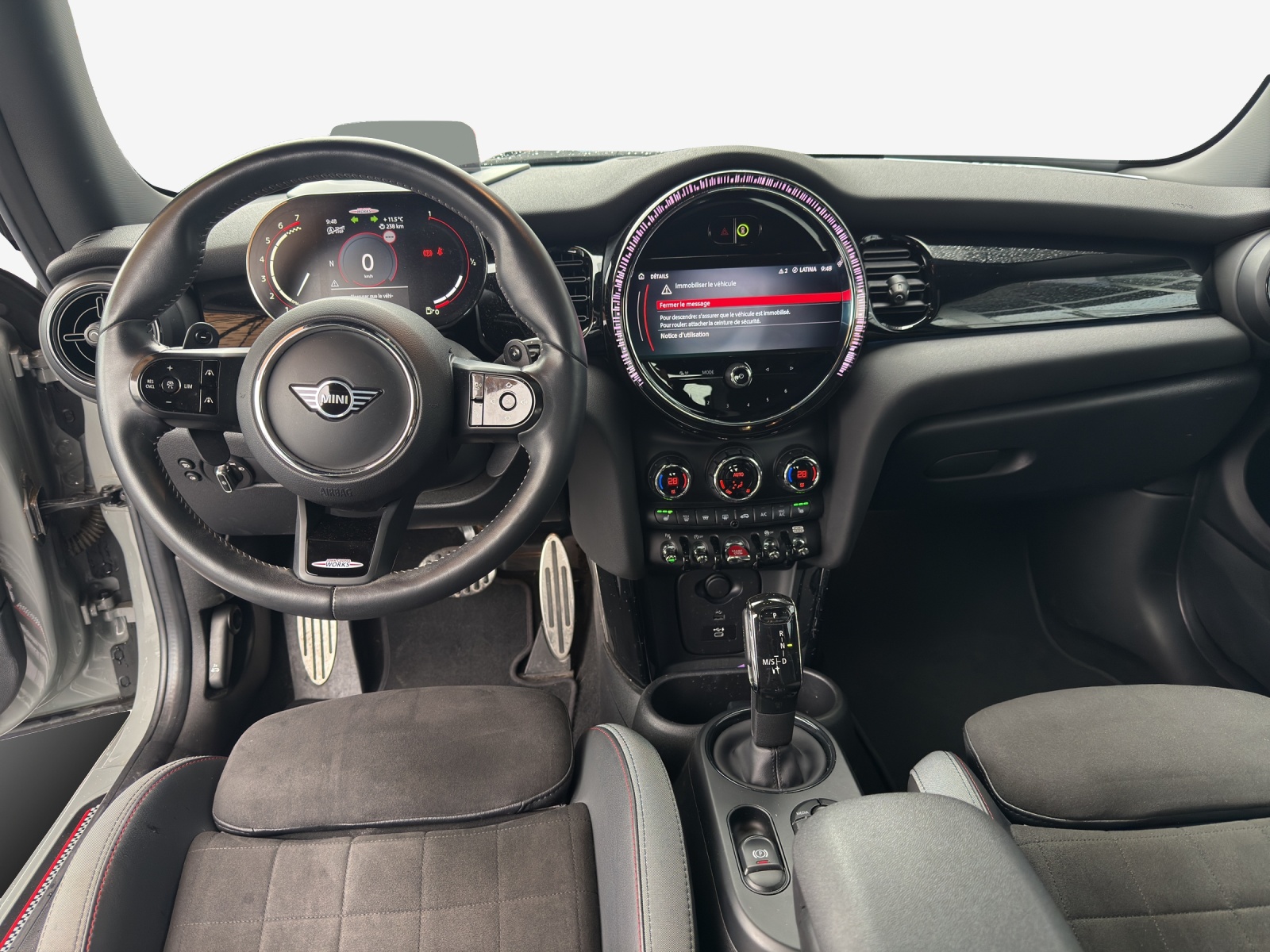MINI Cooper John Cooper Works Steptronic-image-8