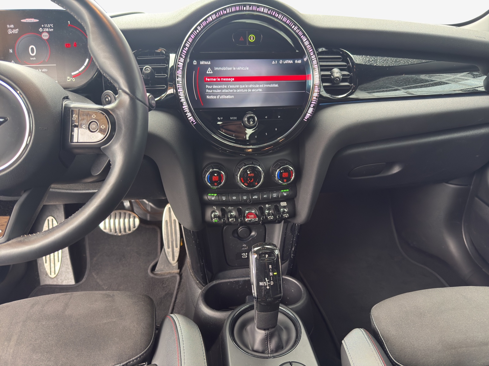 MINI Cooper John Cooper Works Steptronic-image-10