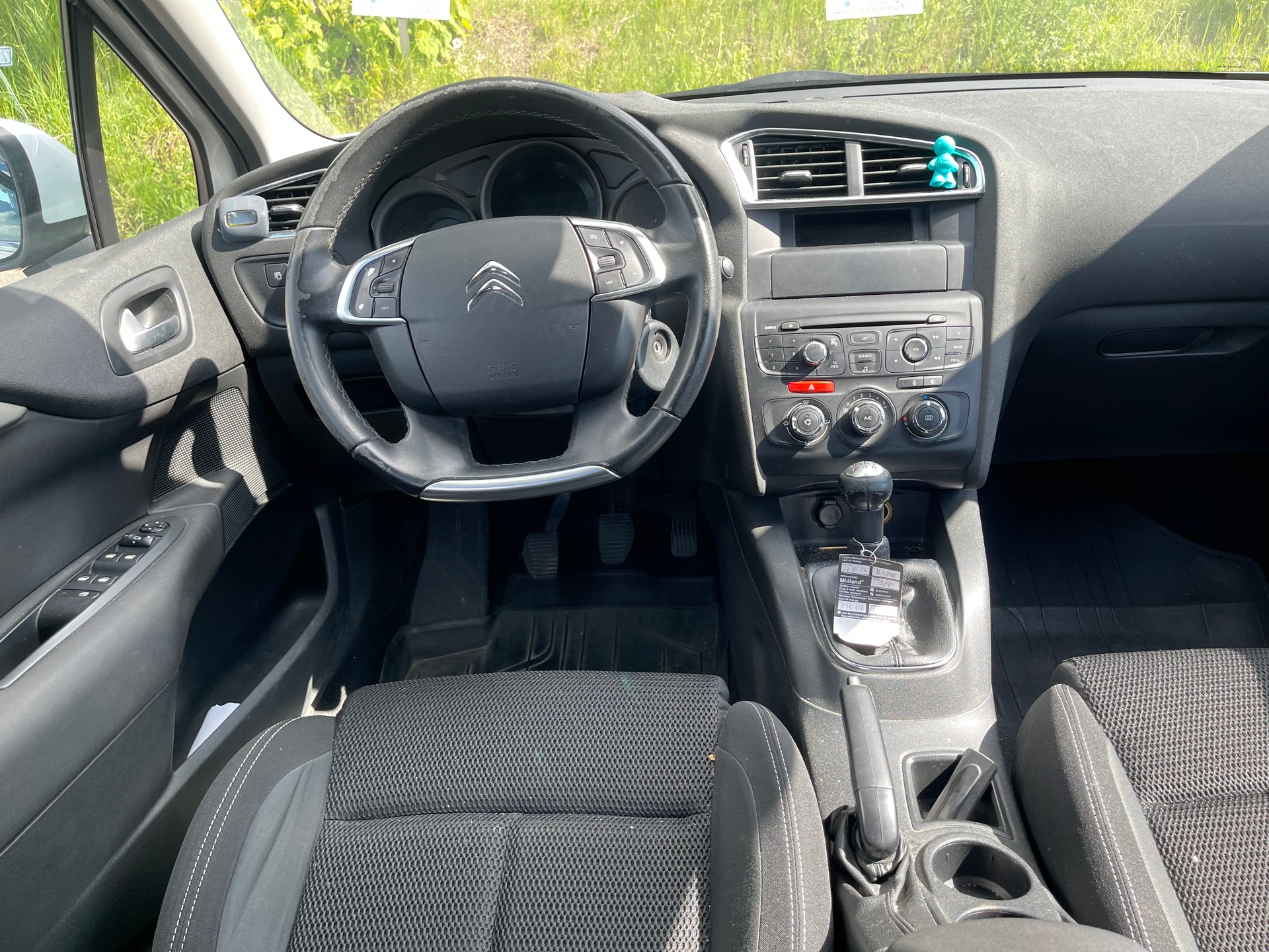 CITROEN C4 1.2 Pure Tech Feel-image-4
