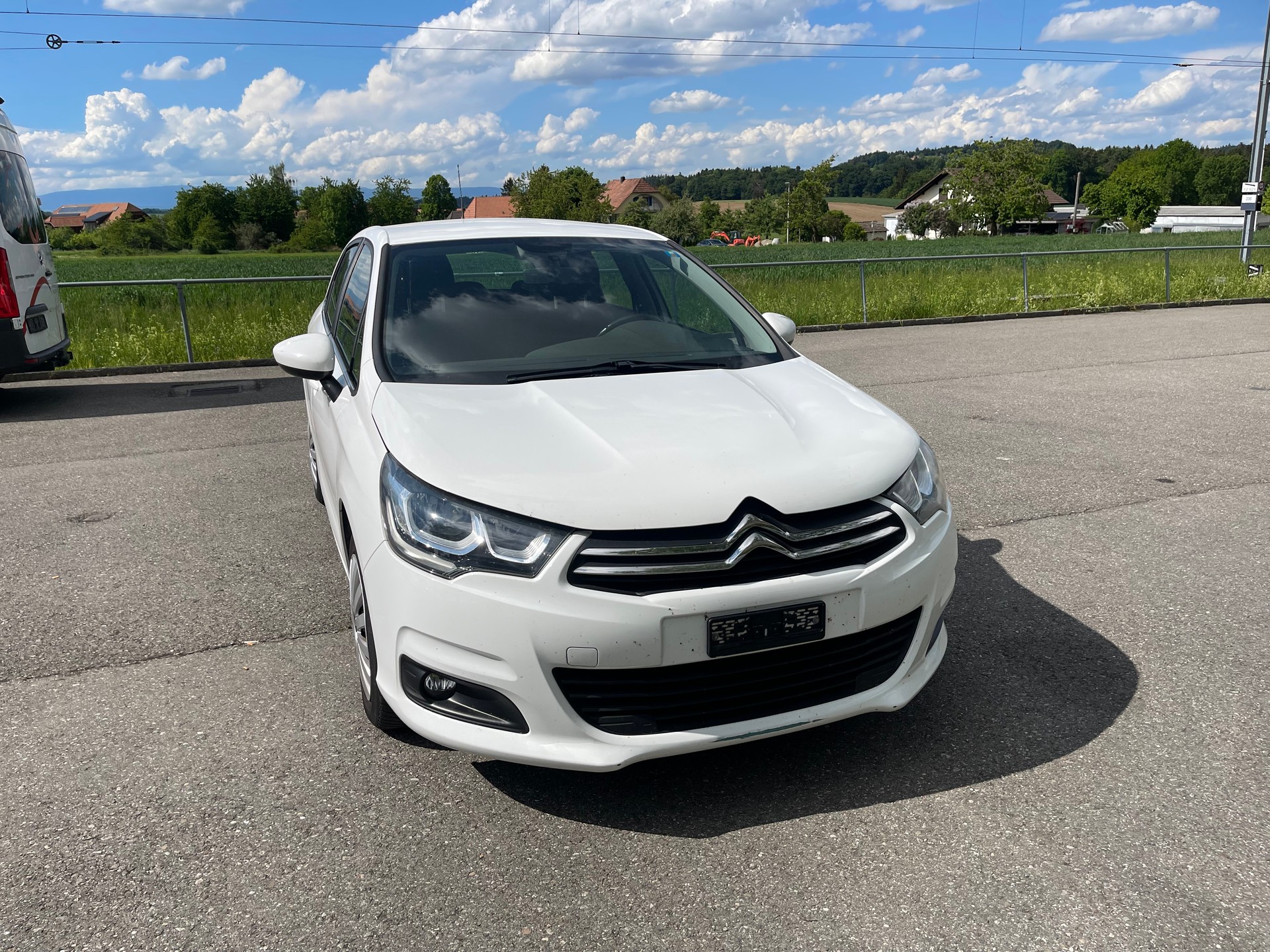 CITROEN C4 1.2 Pure Tech Feel-image-1