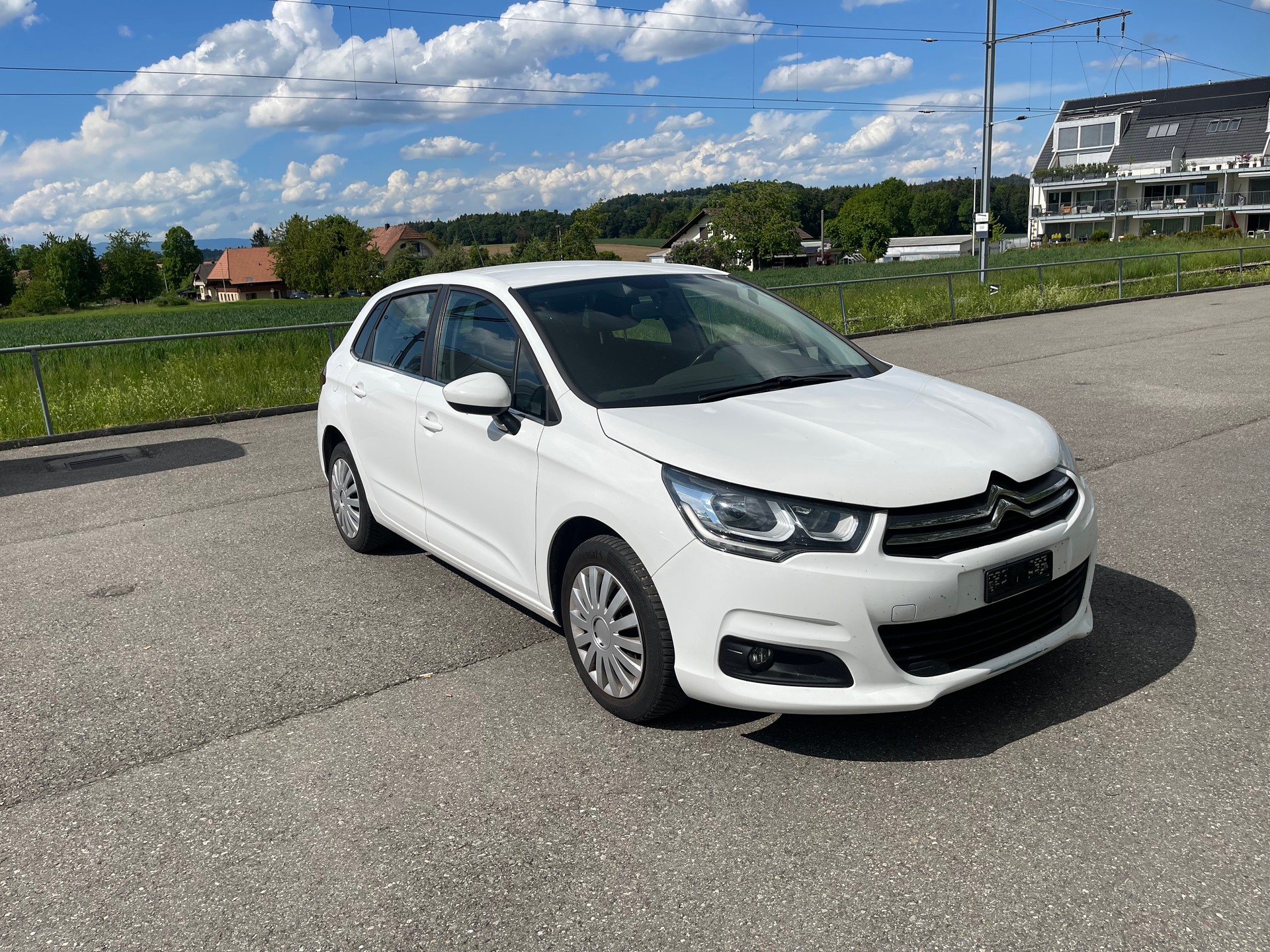 CITROEN C4 1.2 Pure Tech Feel-image-2