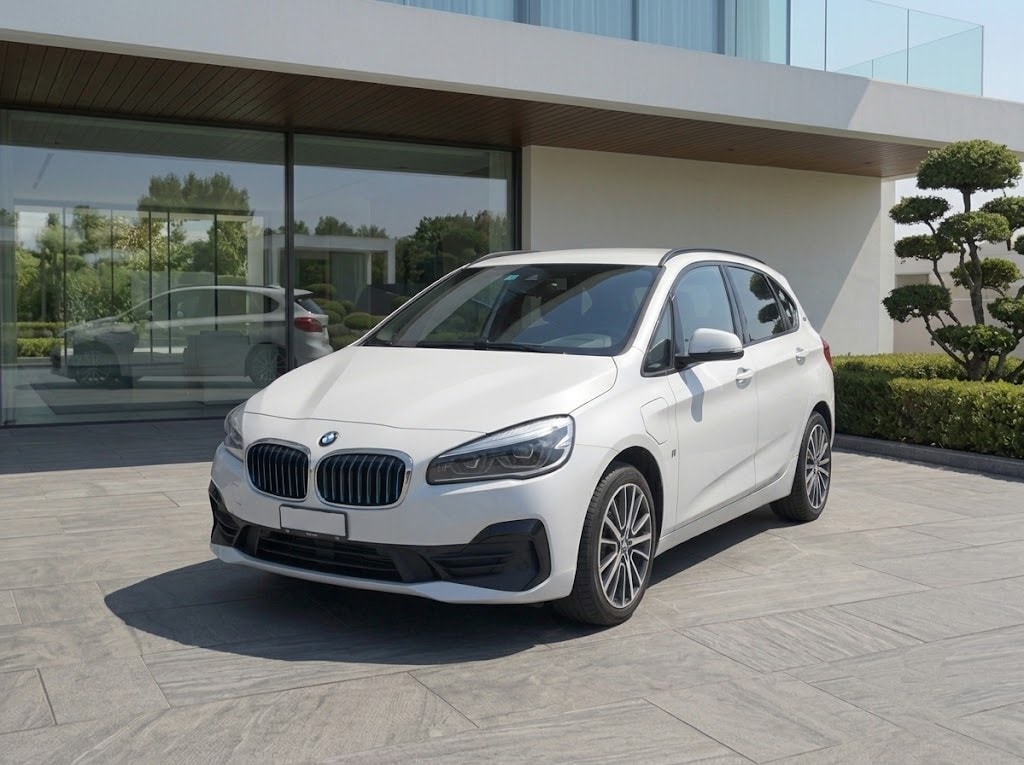 BMW 225xe iPerformance Active Tourer-image-0