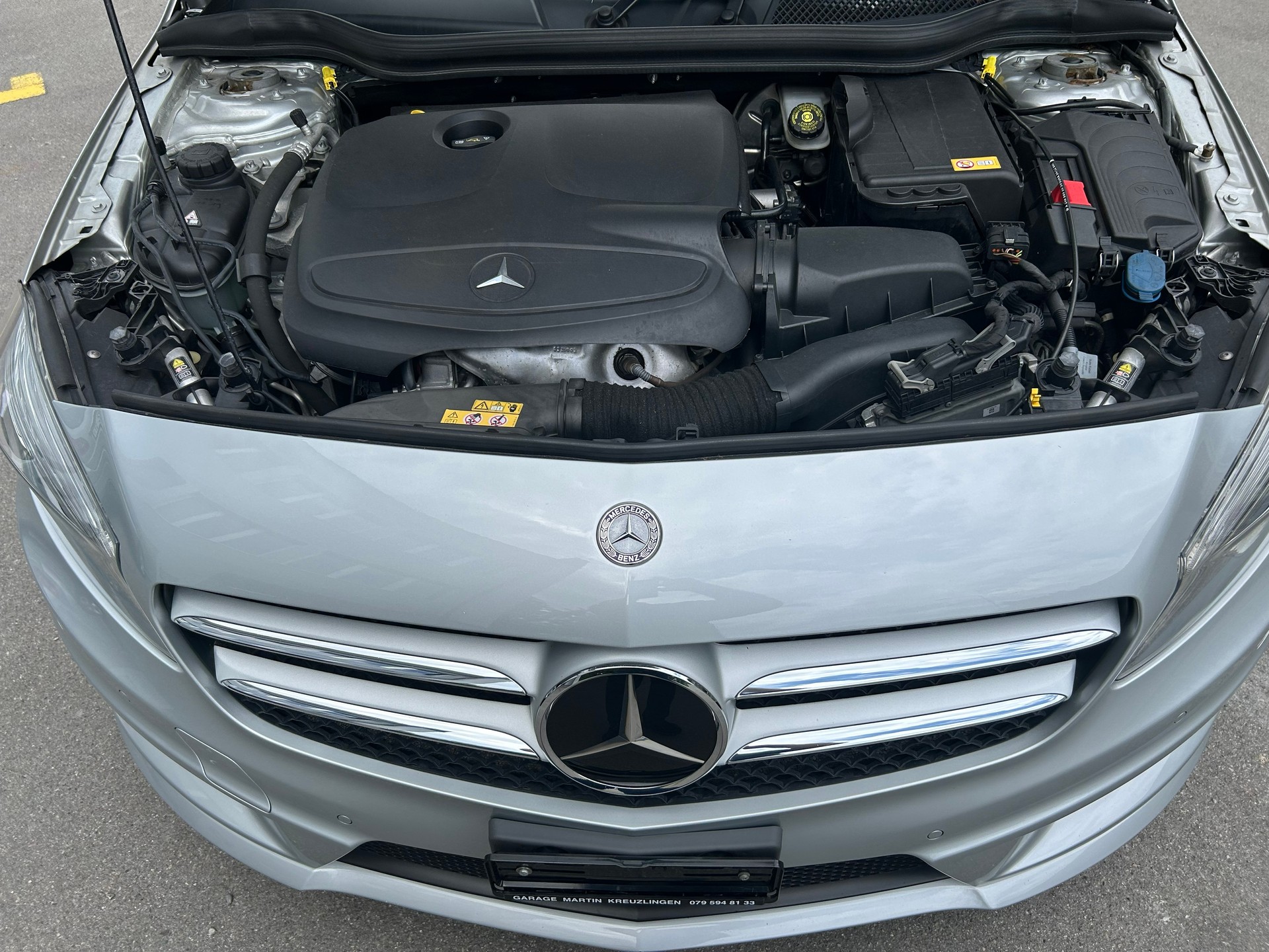 MERCEDES-BENZ A 250 AMG Line-image-15
