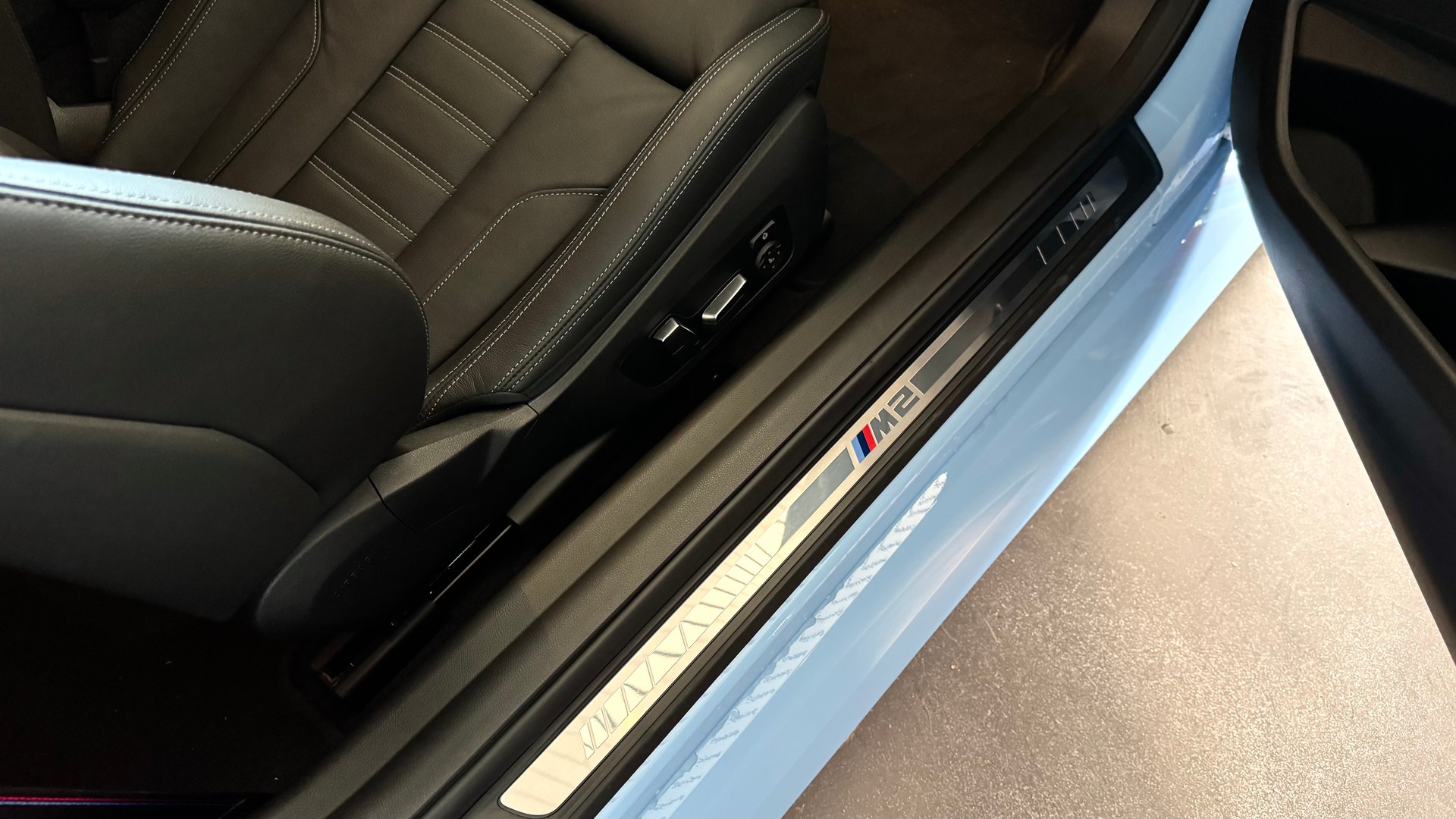 BMW M2 Steptronic-image-5