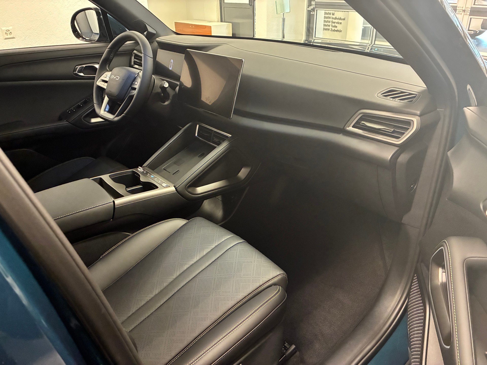 BYD Atto 2 DM-i Boost-image-8