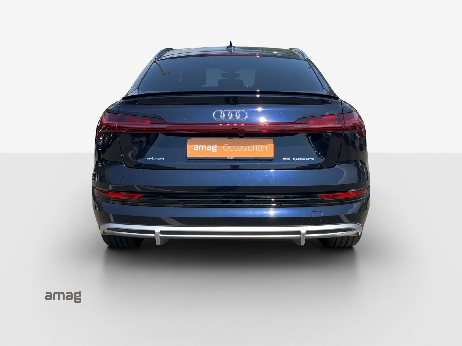 AUDI e-tron 55 Sportback S Line quattro-image-4