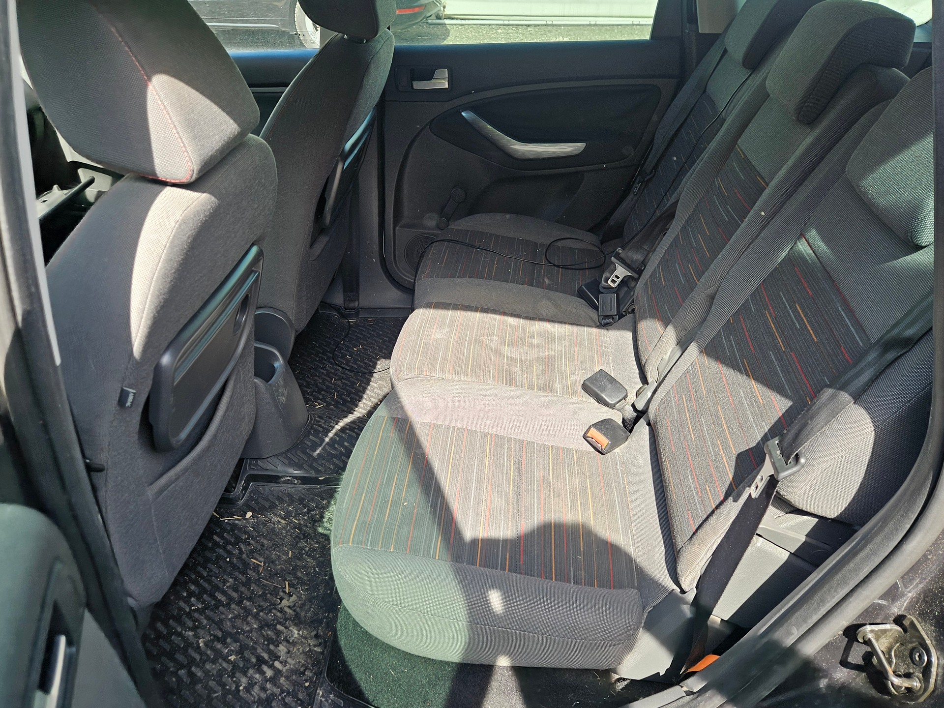 FORD C-Max 1.6 16V Carving-image-10